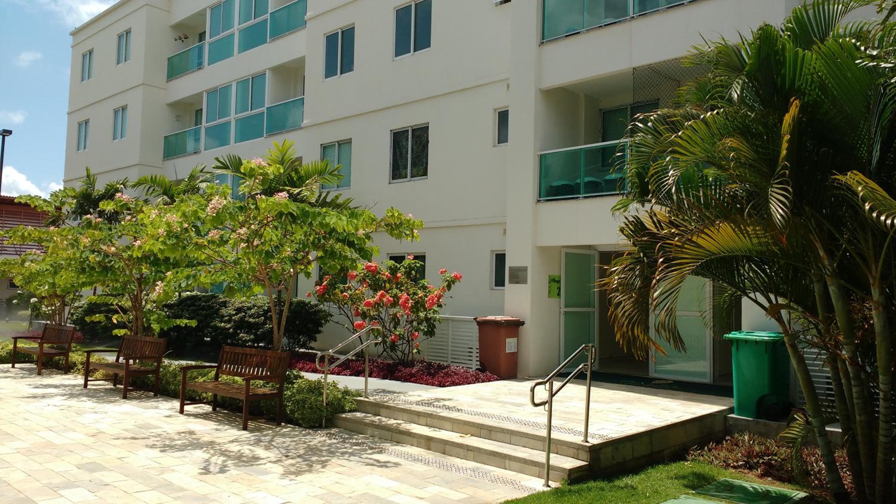Three-Bedroom Apartment - Photo 31