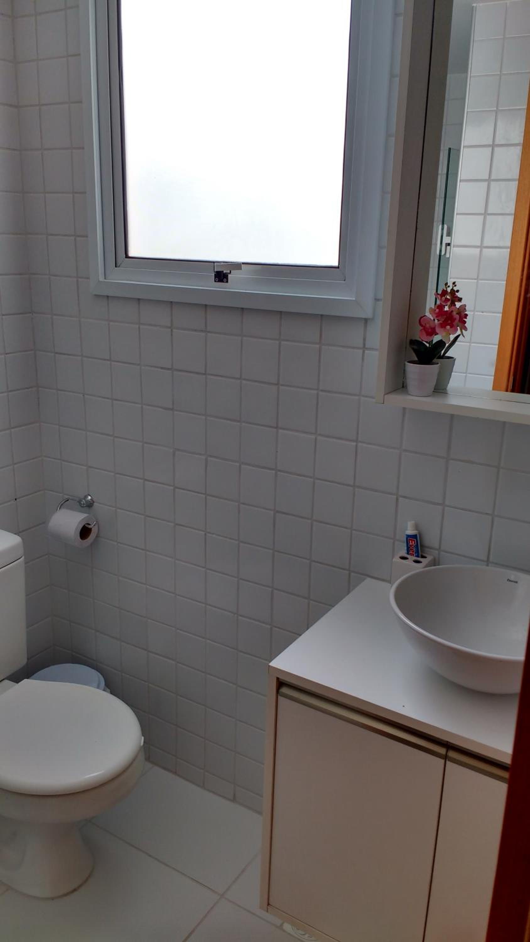 Three-Bedroom Apartment - Photo 39