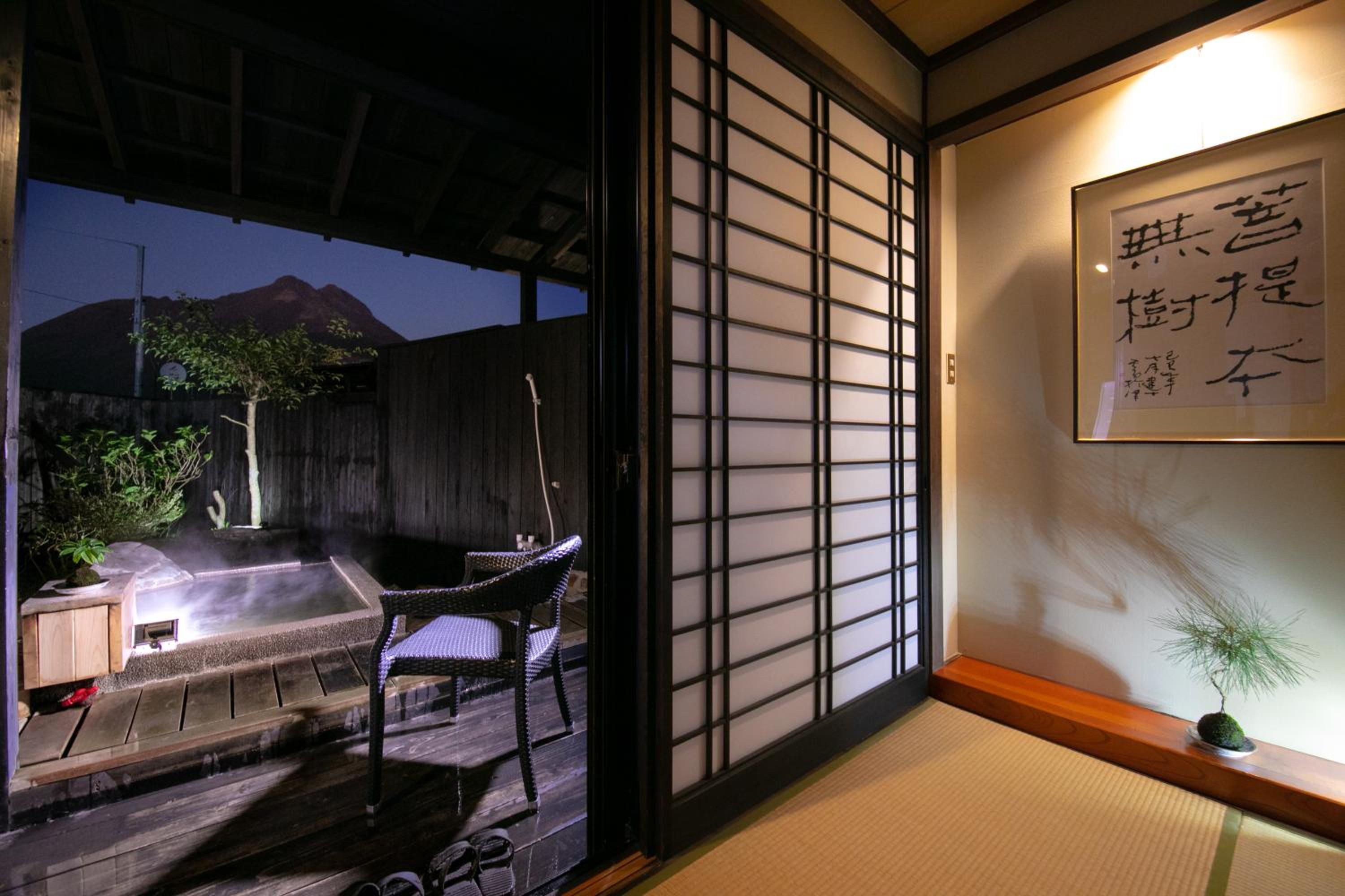 Japanese-Style Junior Suite with Open-Air Bath Type 1 photo 1