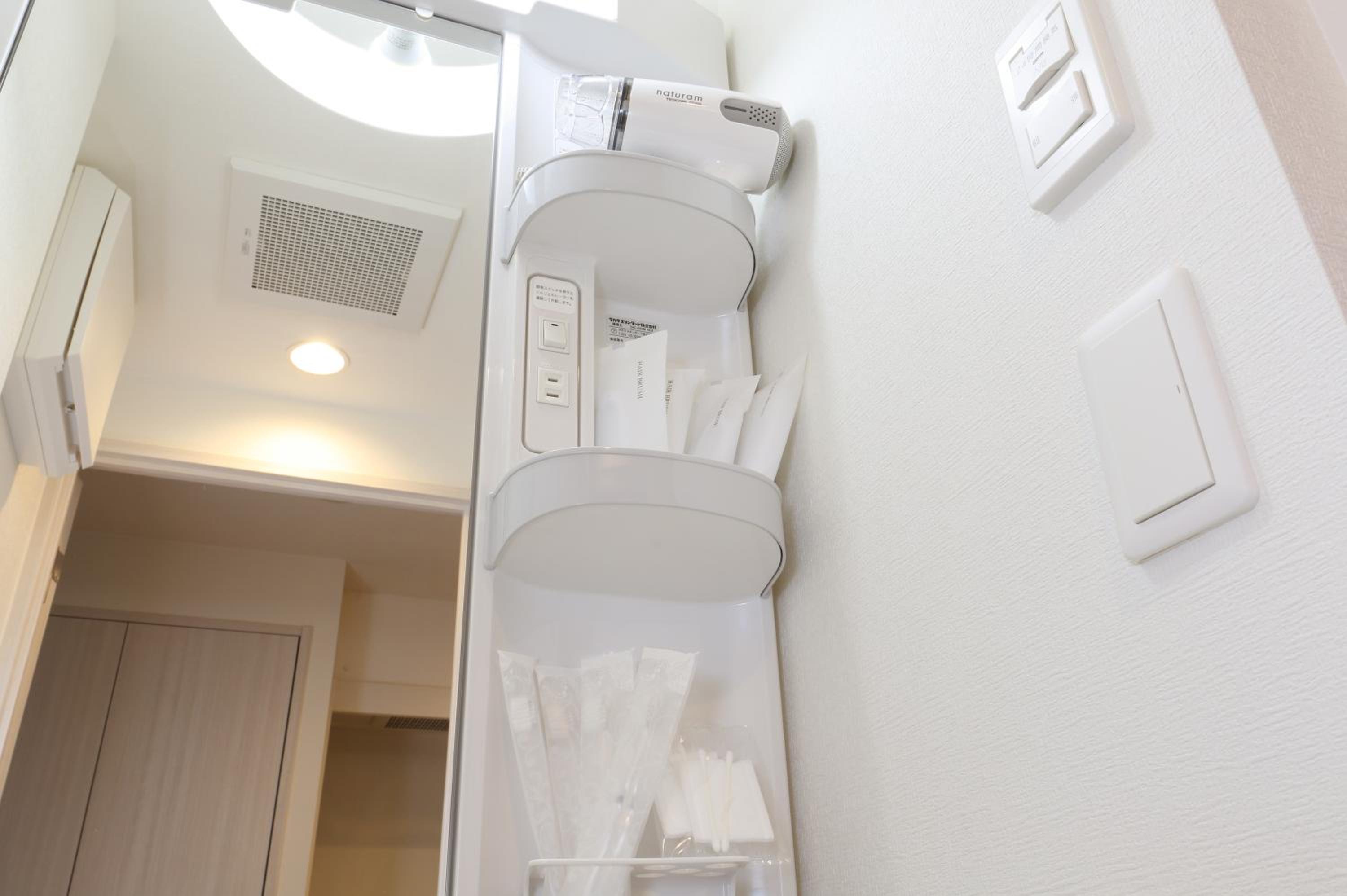 Economy Double Room - Photo 6