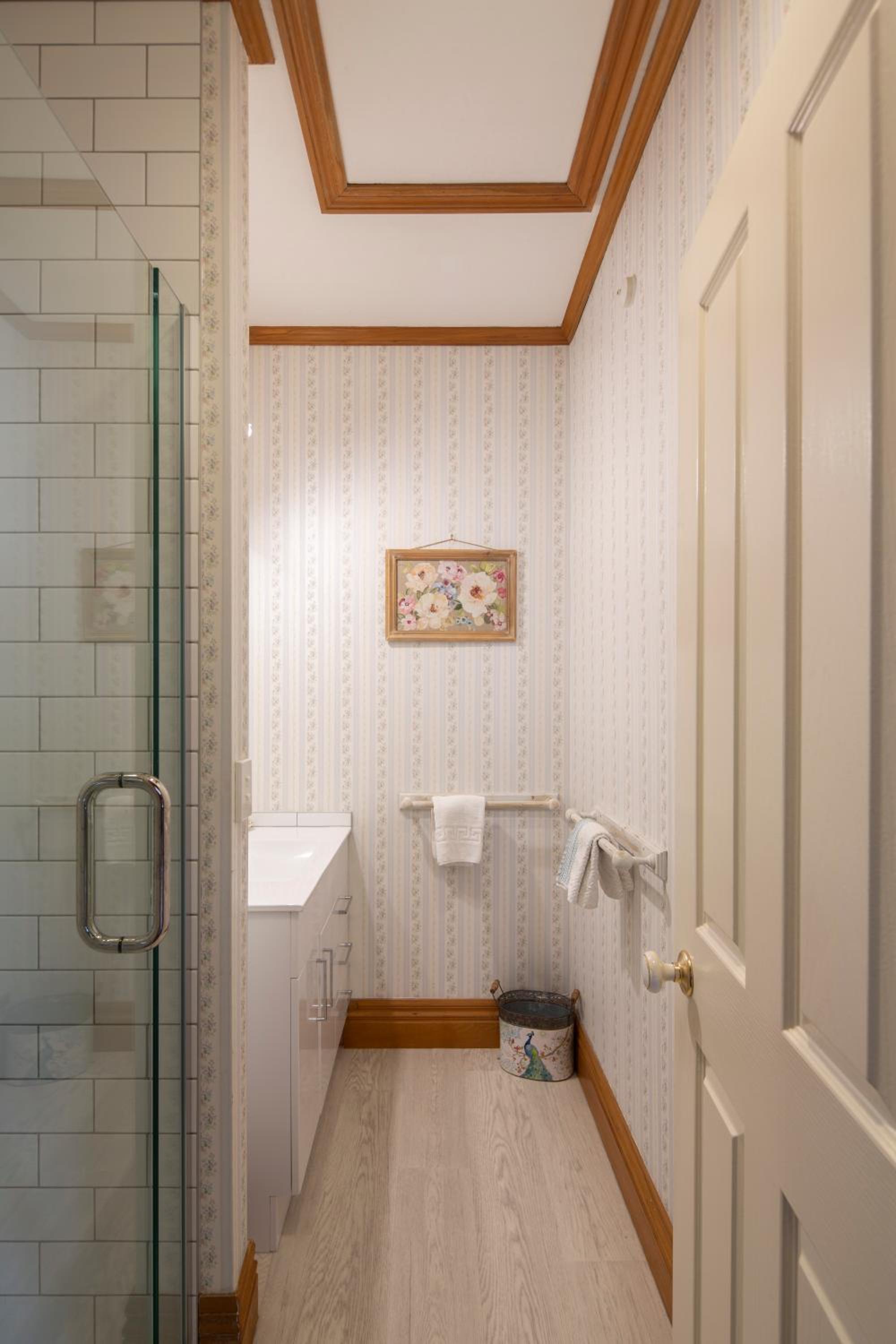 Two-Bedroom Cottage with Two Bathrooms photo 3