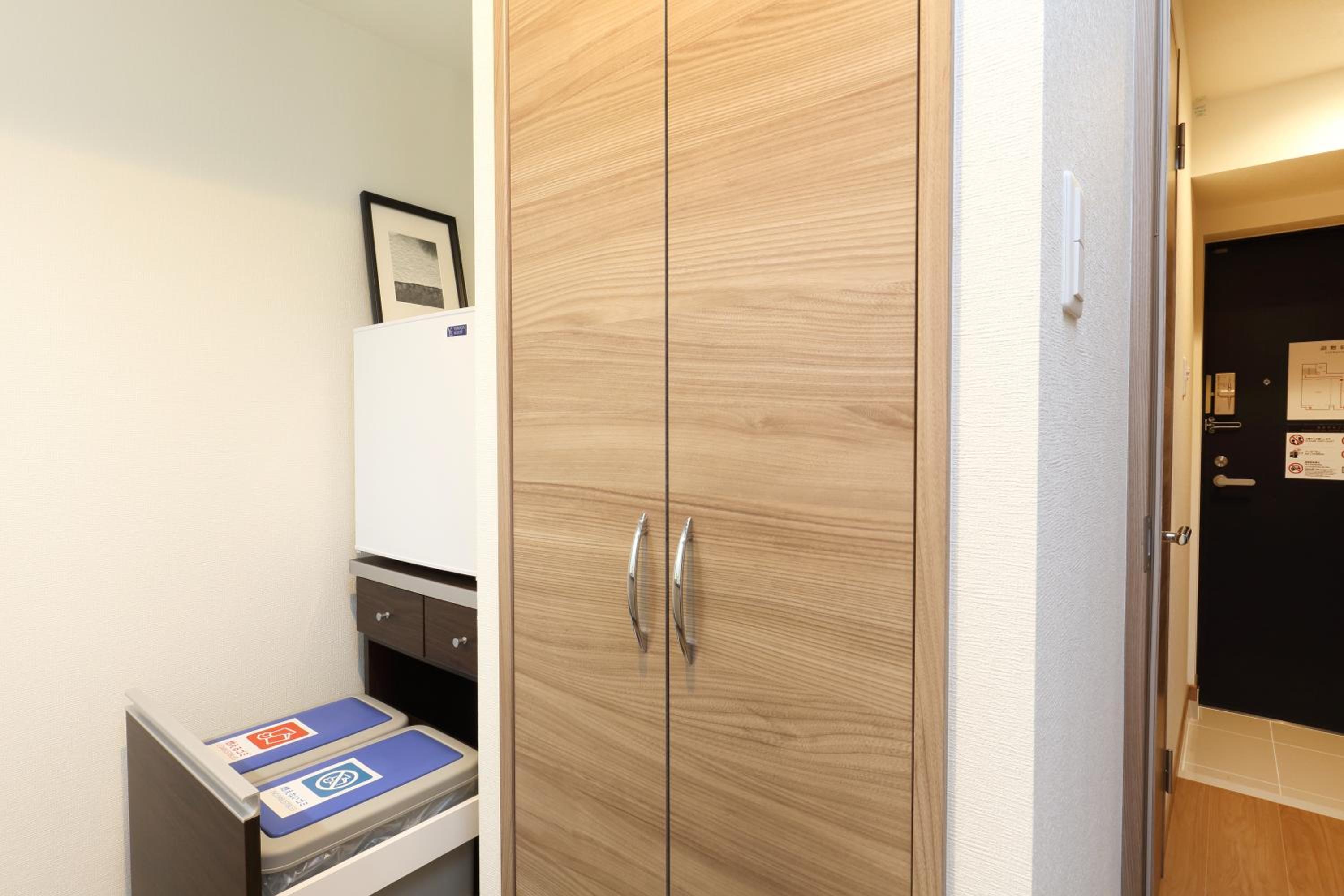 Double Room - Photo 8