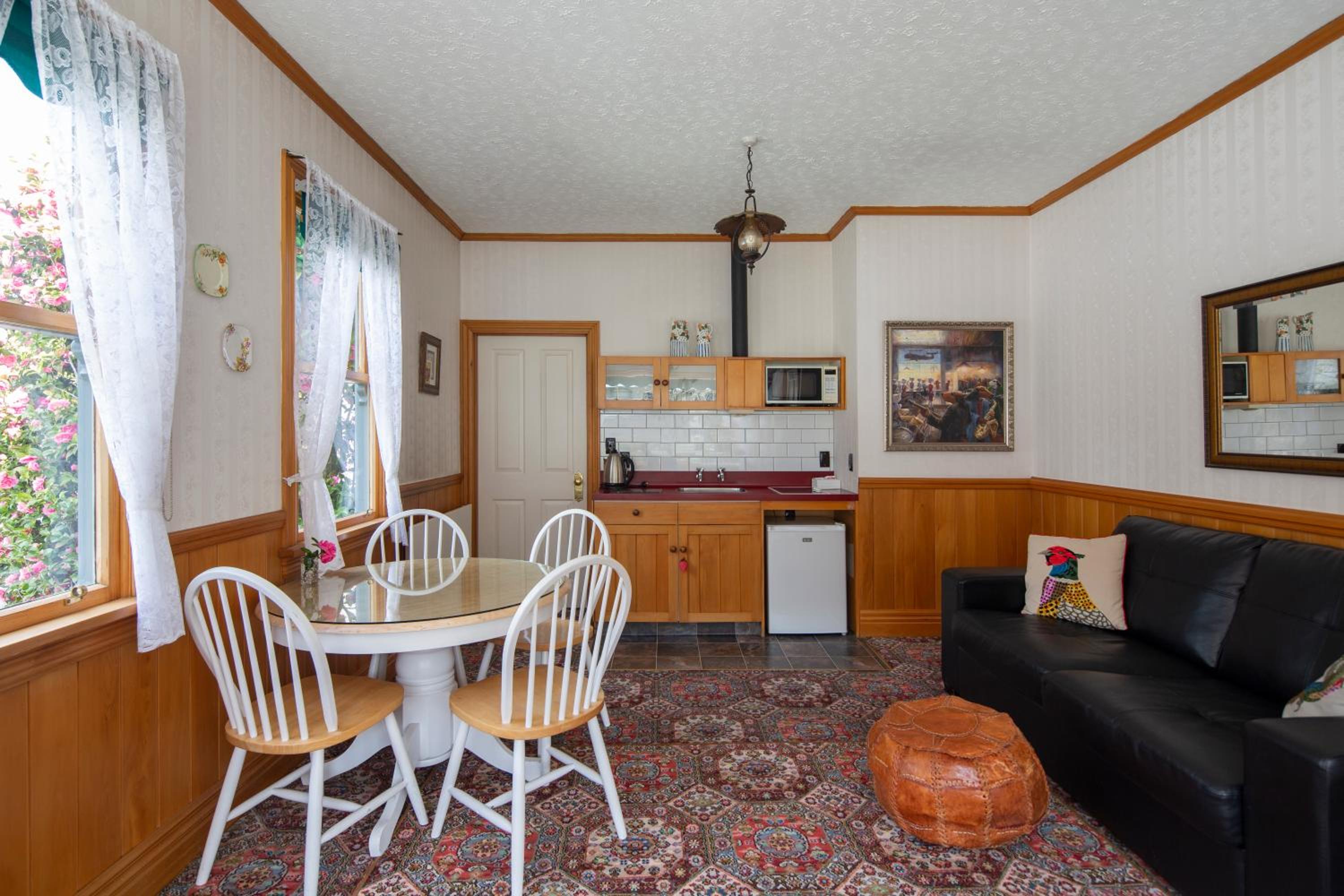 One-Bedroom Cottage photo 3