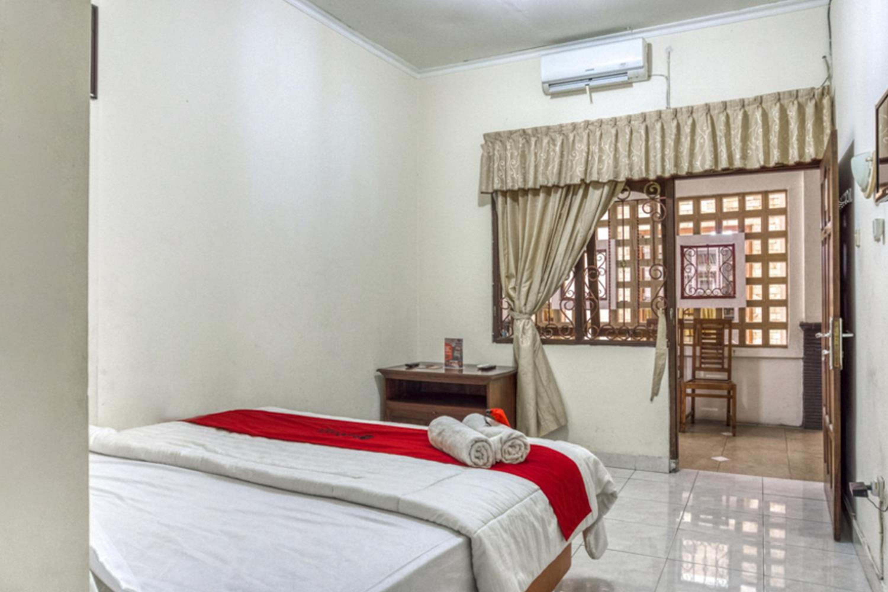 Standard Double Room - Photo 6