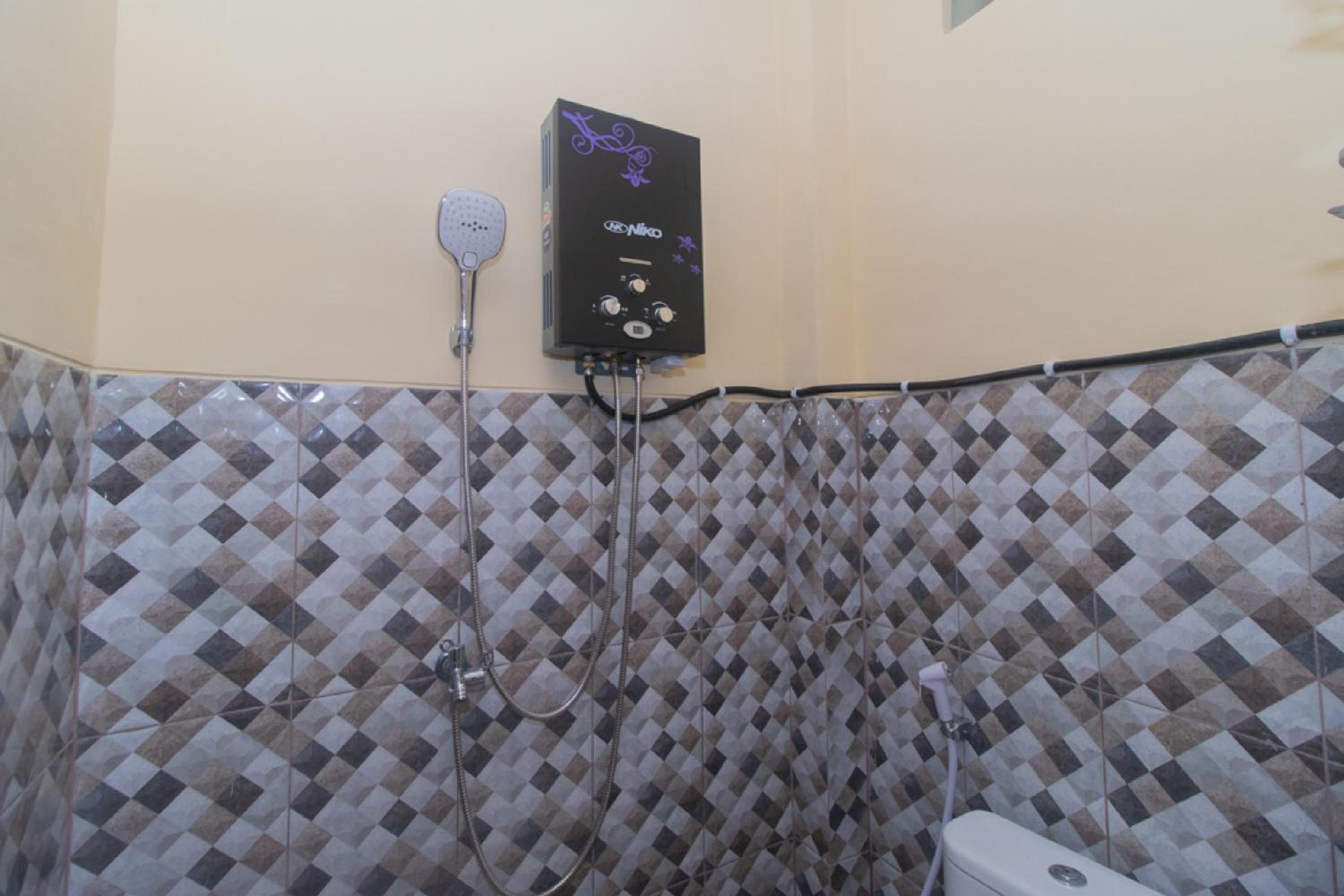 Standard Double Room - Photo 3