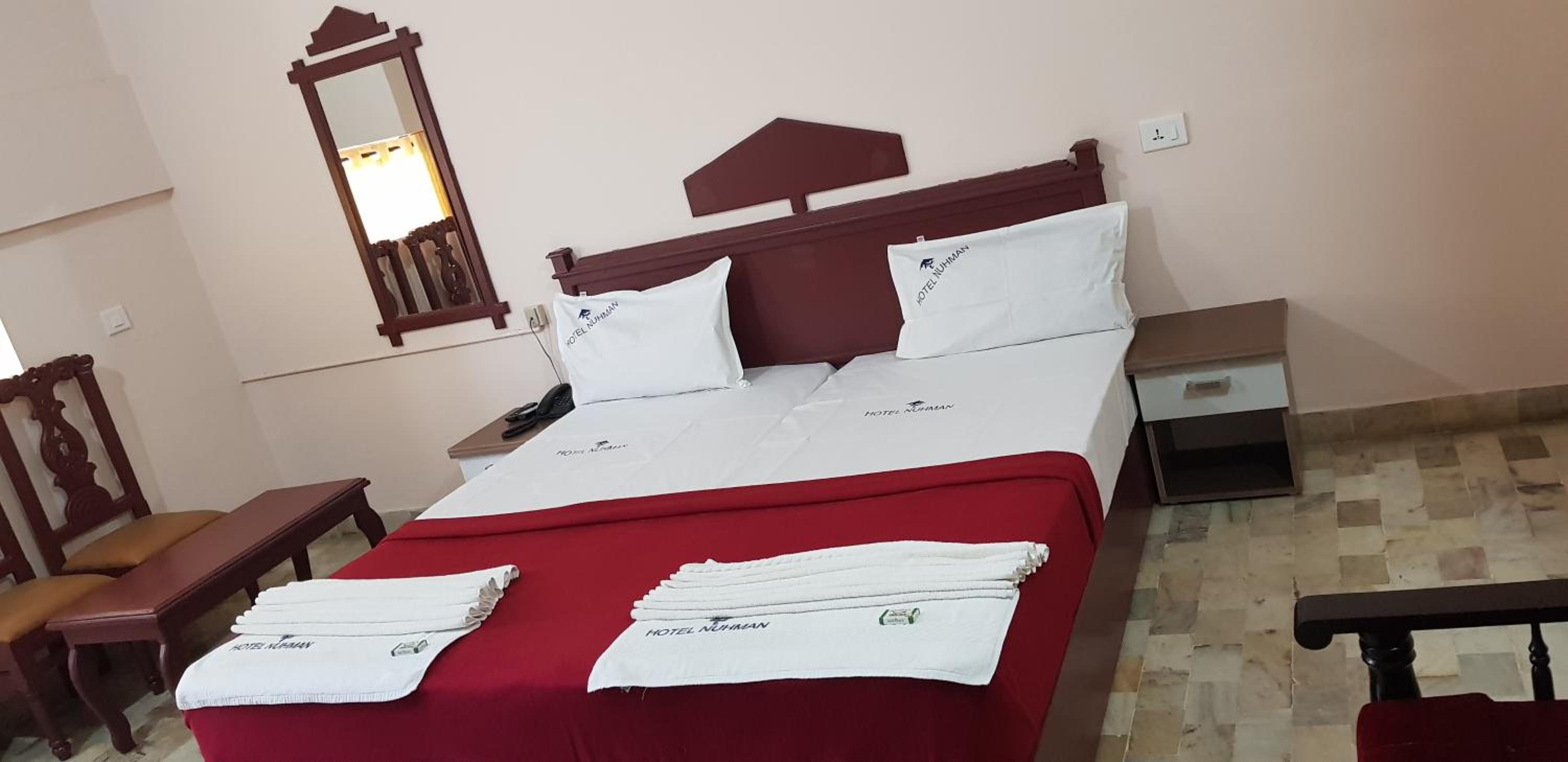 Deluxe Double Room photo 2
