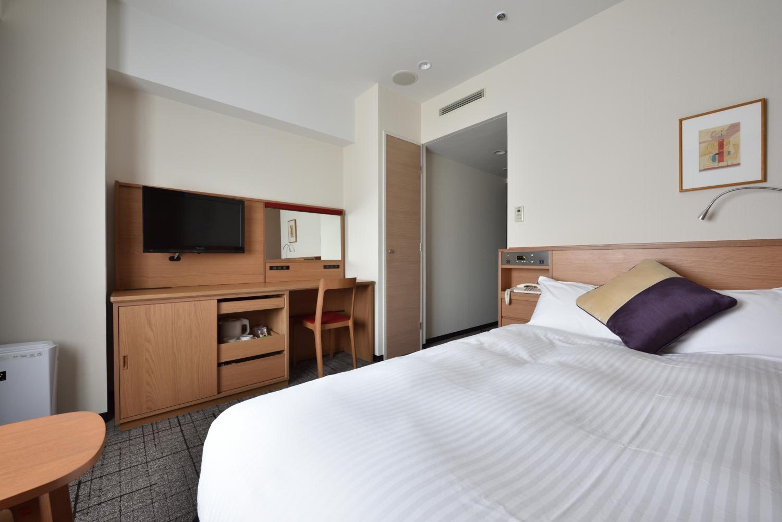 Standard Small Double Room - Smoking