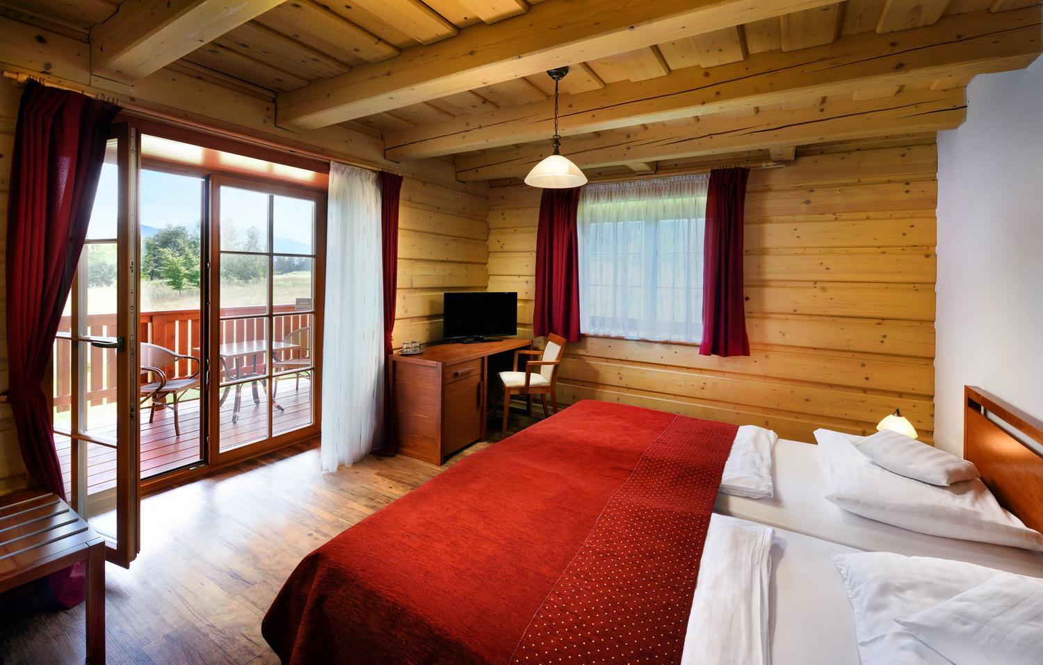 Twin Room with Terrace - Photo 2
