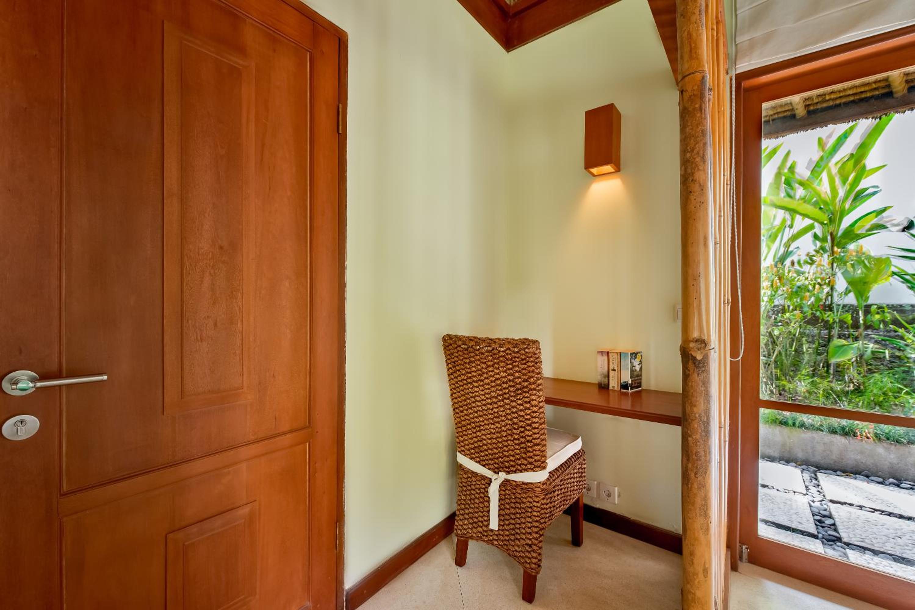 Four-Bedroom Villa with Private Pool photo 1