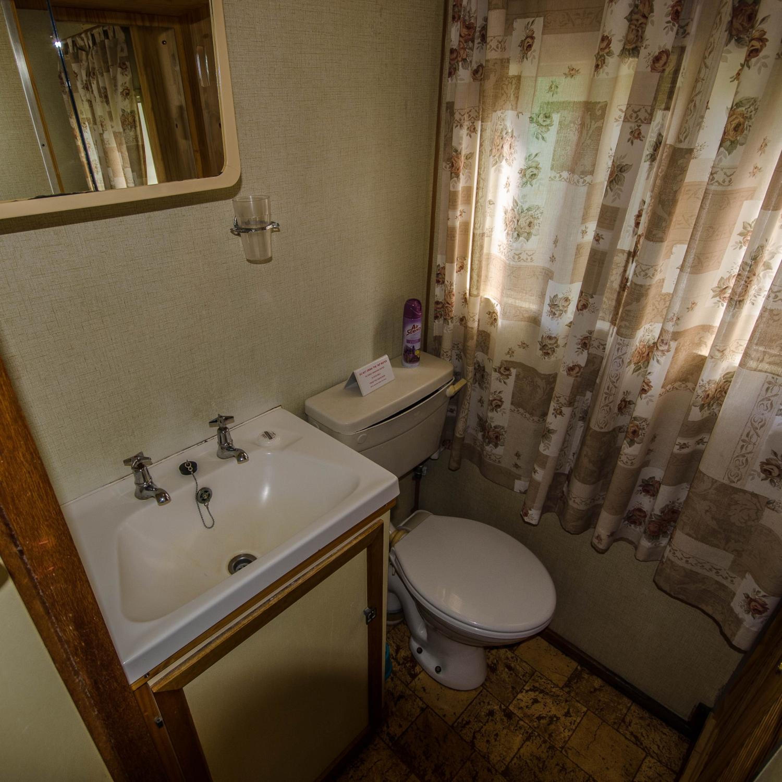 Apartment - Photo 2