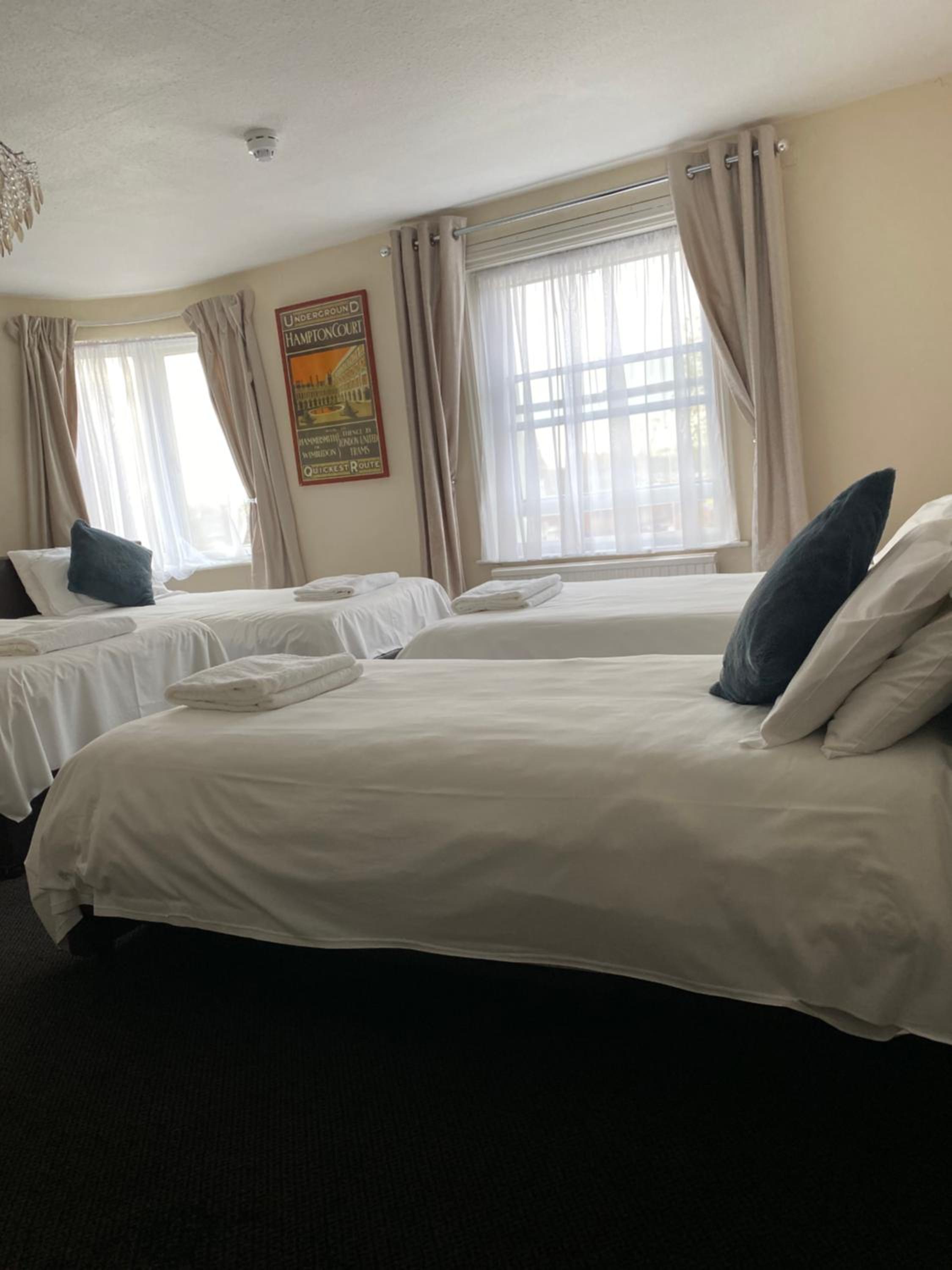 Quadruple Room - Photo 4