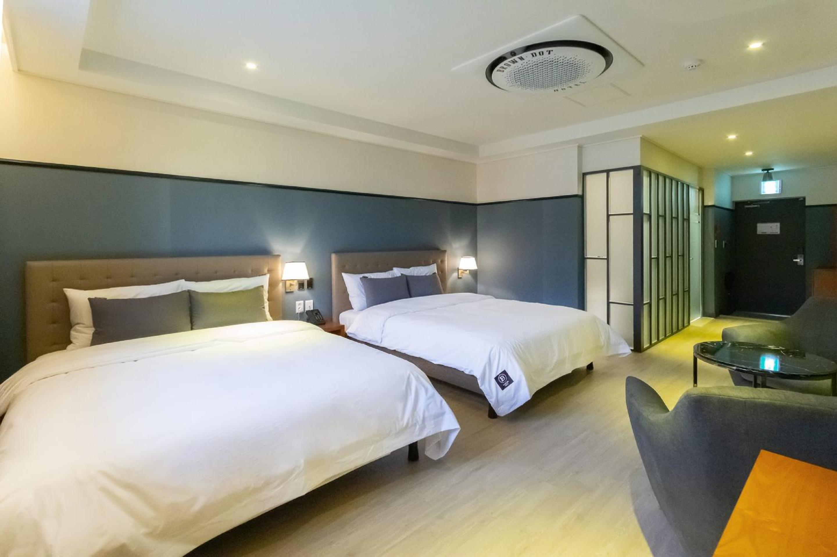 Superior Twin Room photo 1