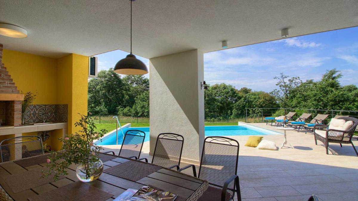Villa with Private Pool photo 1