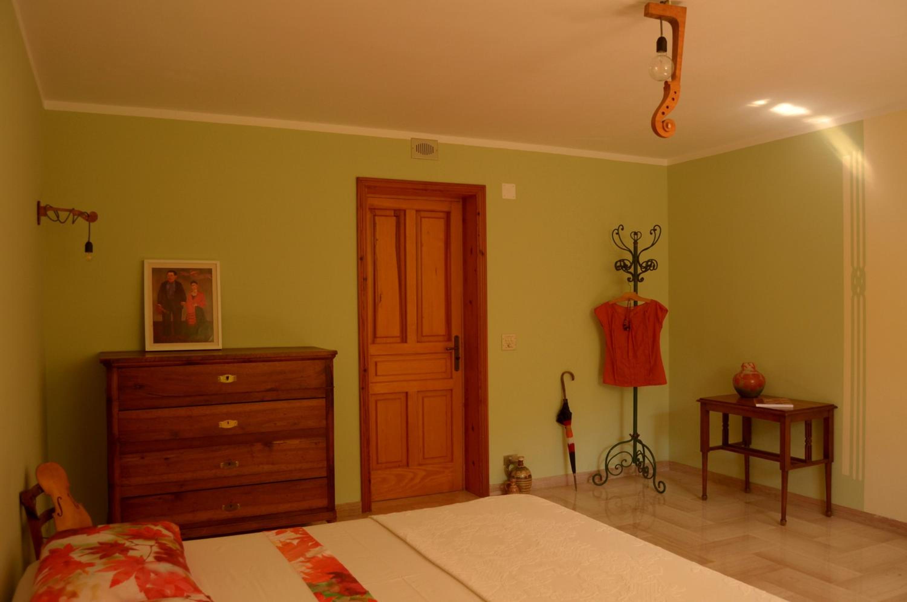 Large Double Room