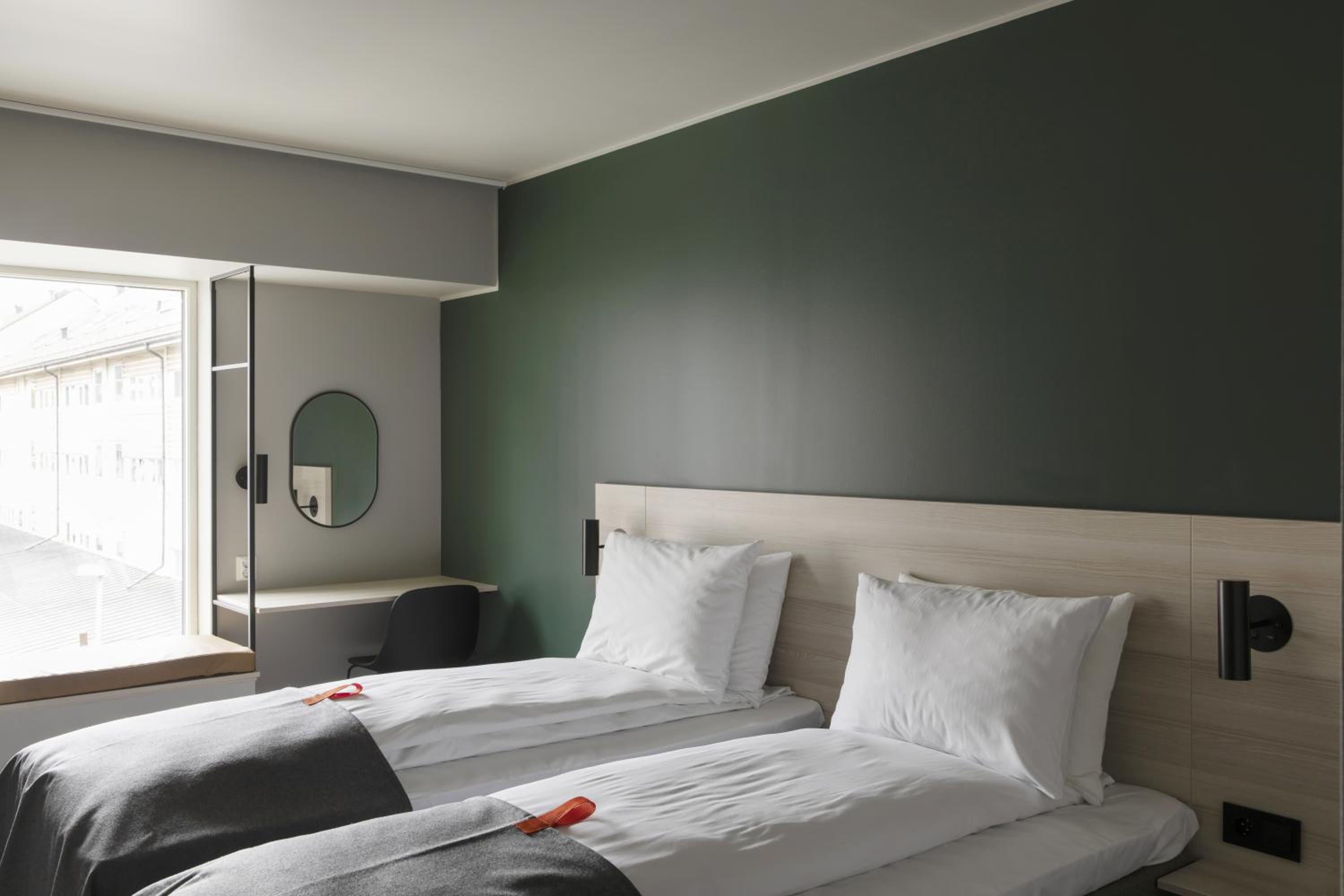 Twin Room - Photo 1