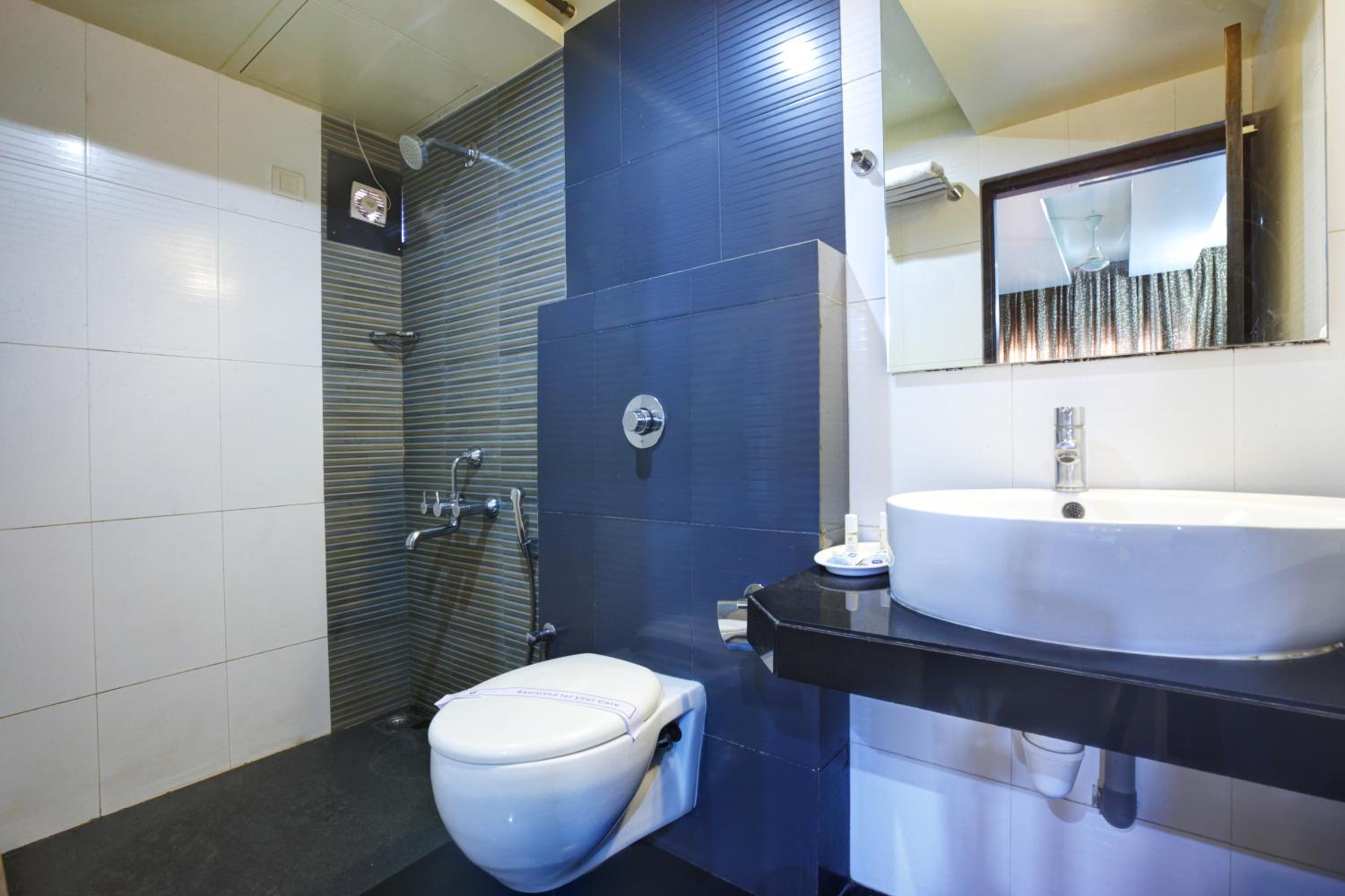 Deluxe Triple Room - Photo 3