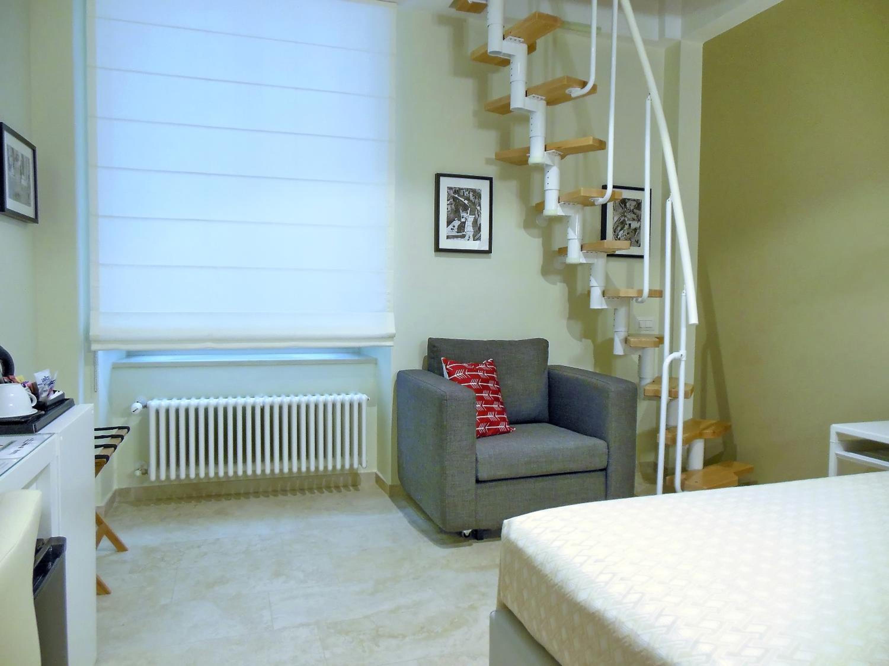 Deluxe Triple Room - Photo 8