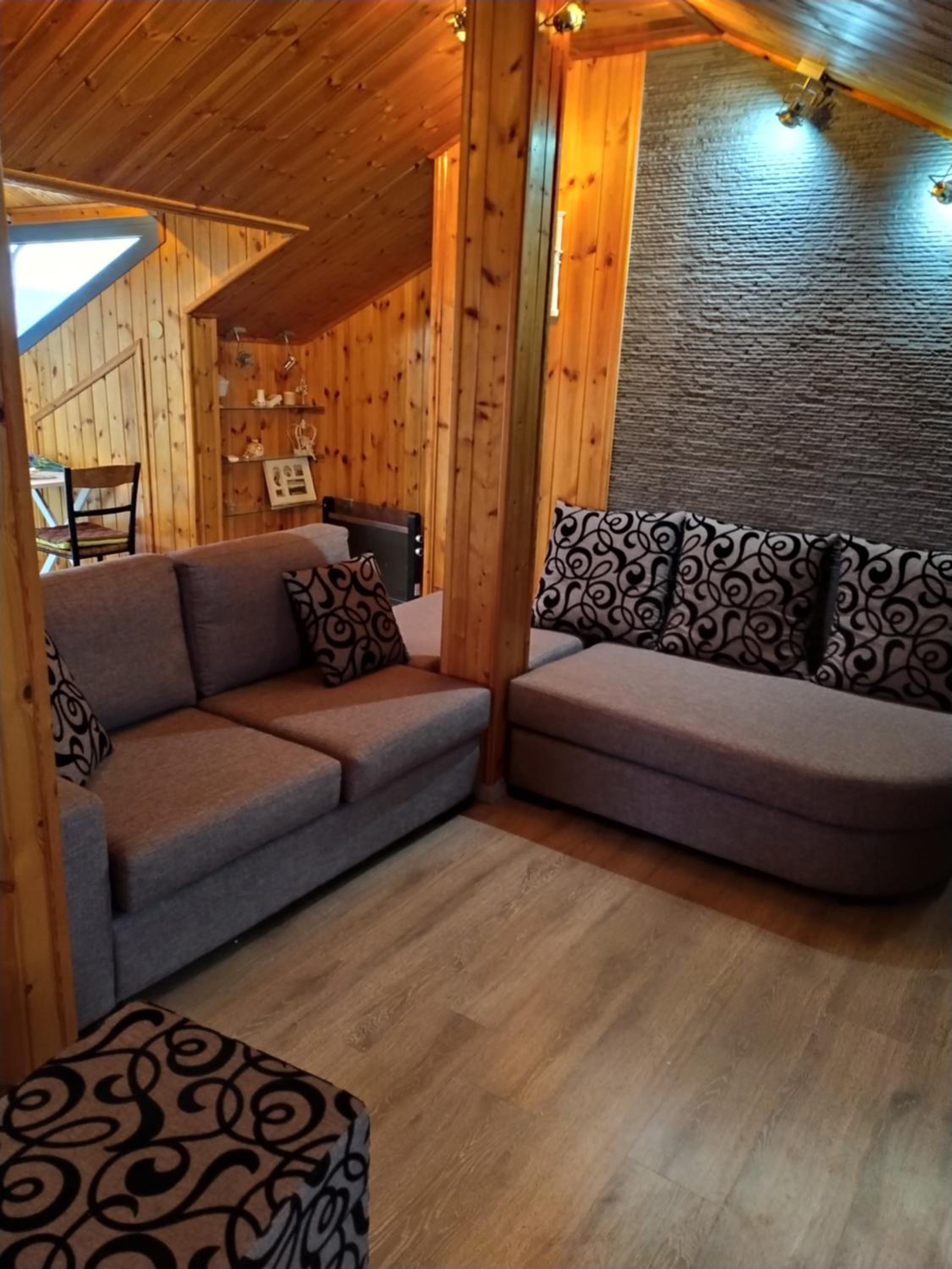 Loft - Photo 15