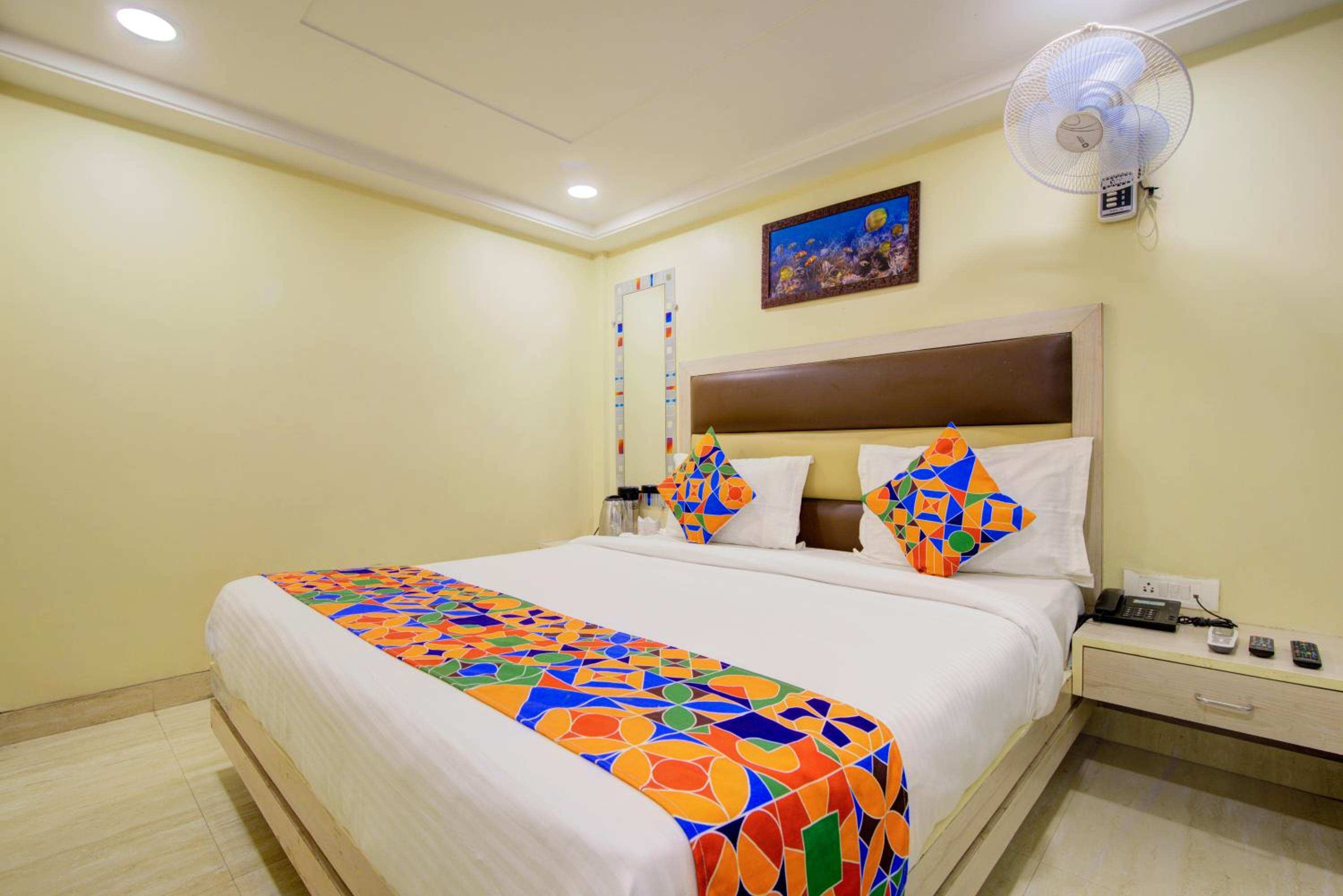 Standard Double Room - Photo 19