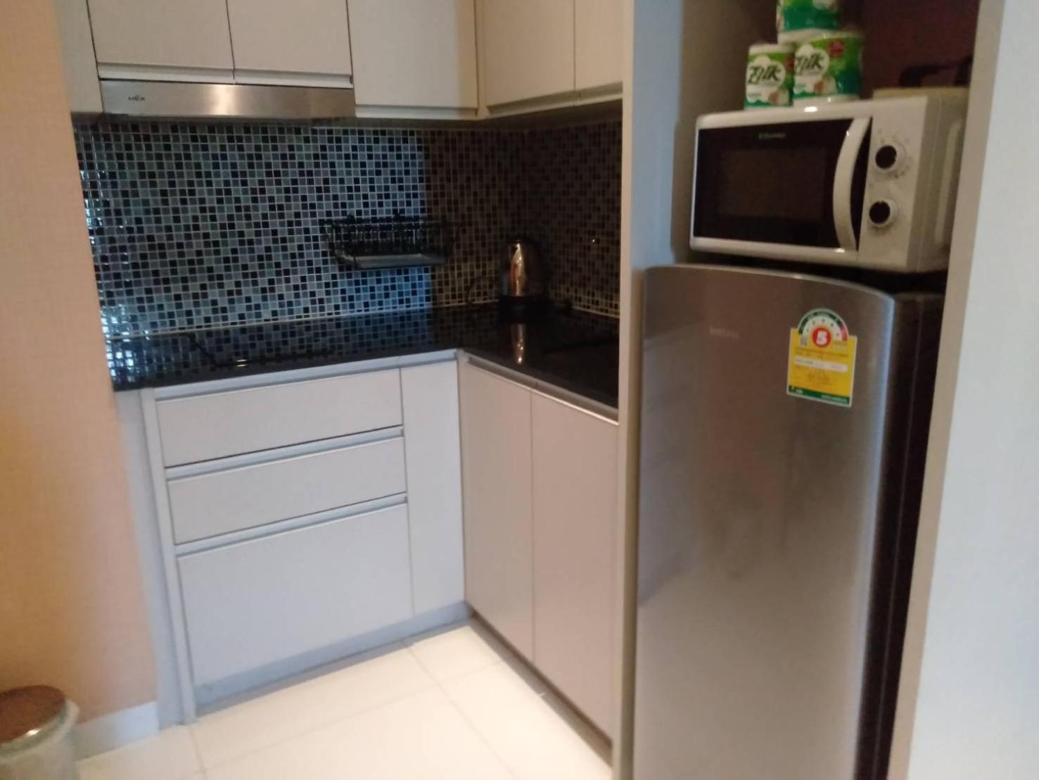 Two-Bedroom Apartment - Photo 8