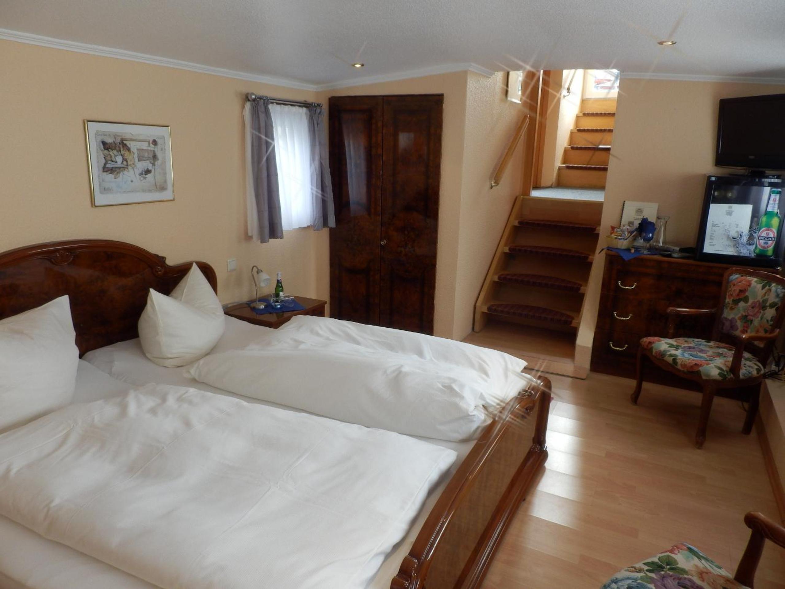 Deluxe Suite - Photo 1