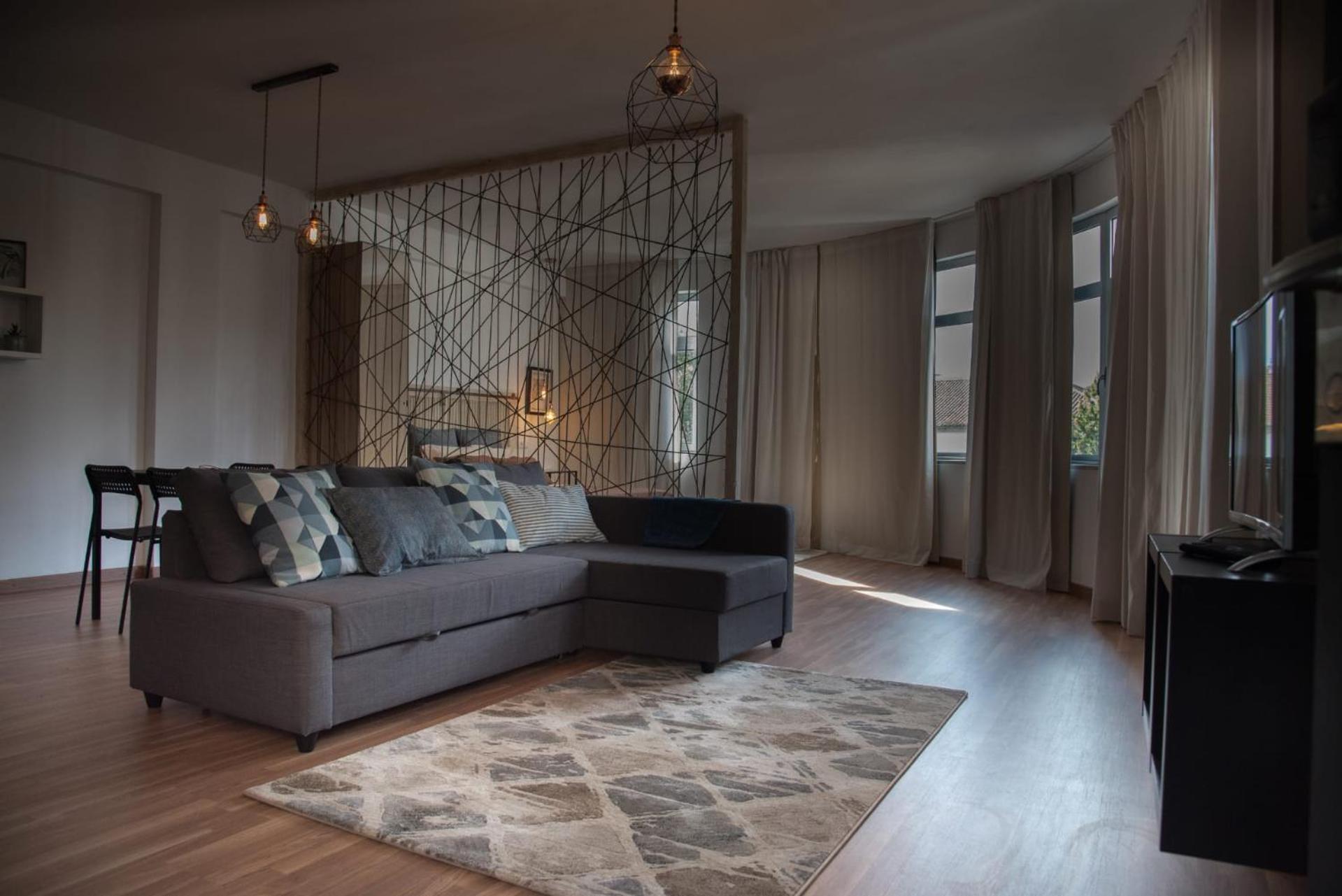 Apartment photo 1