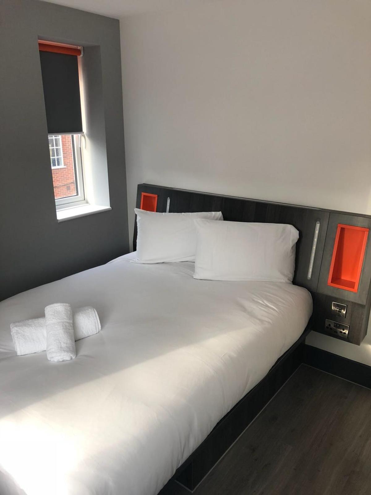 Double Room - Photo 2