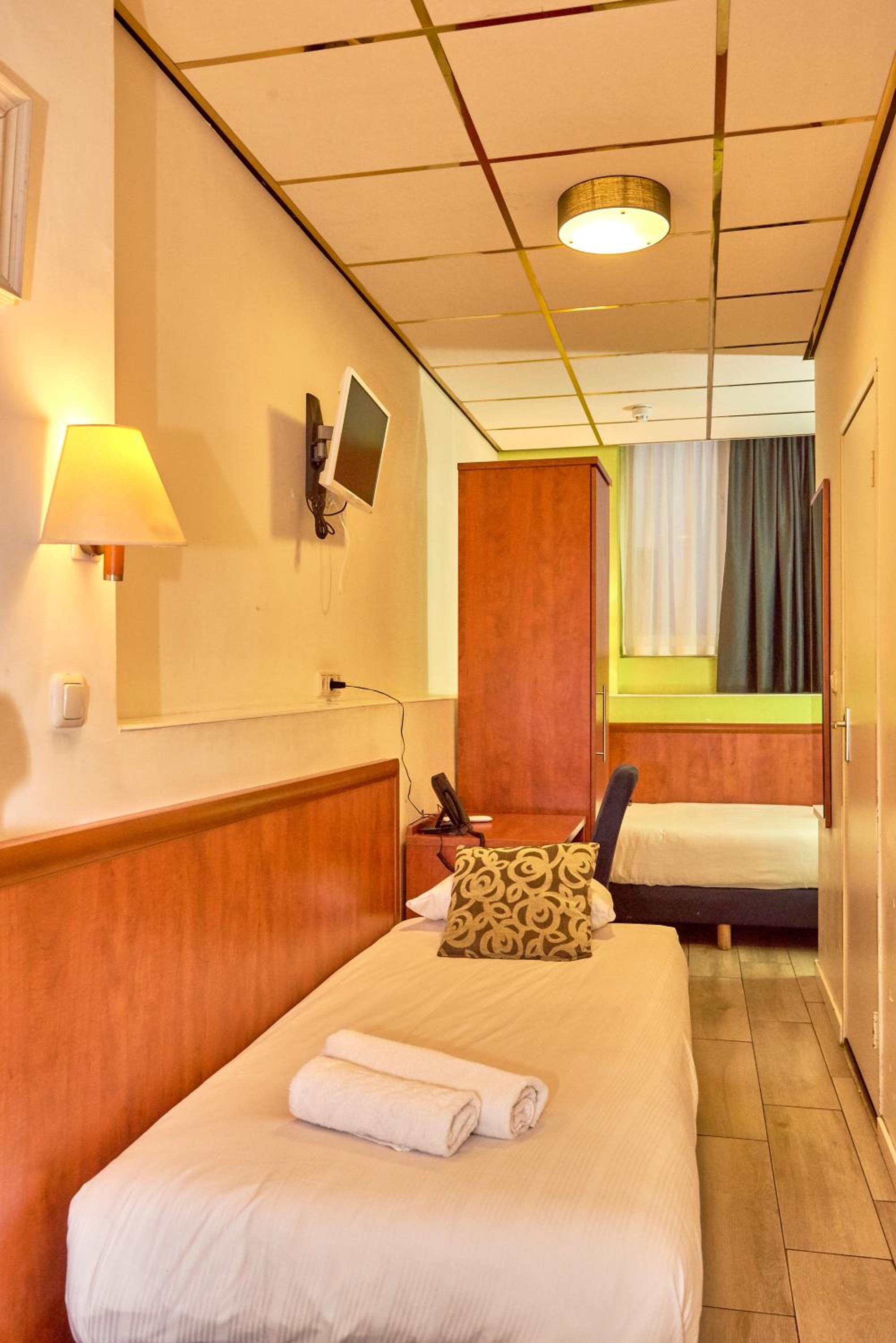 Twin Room photo 1