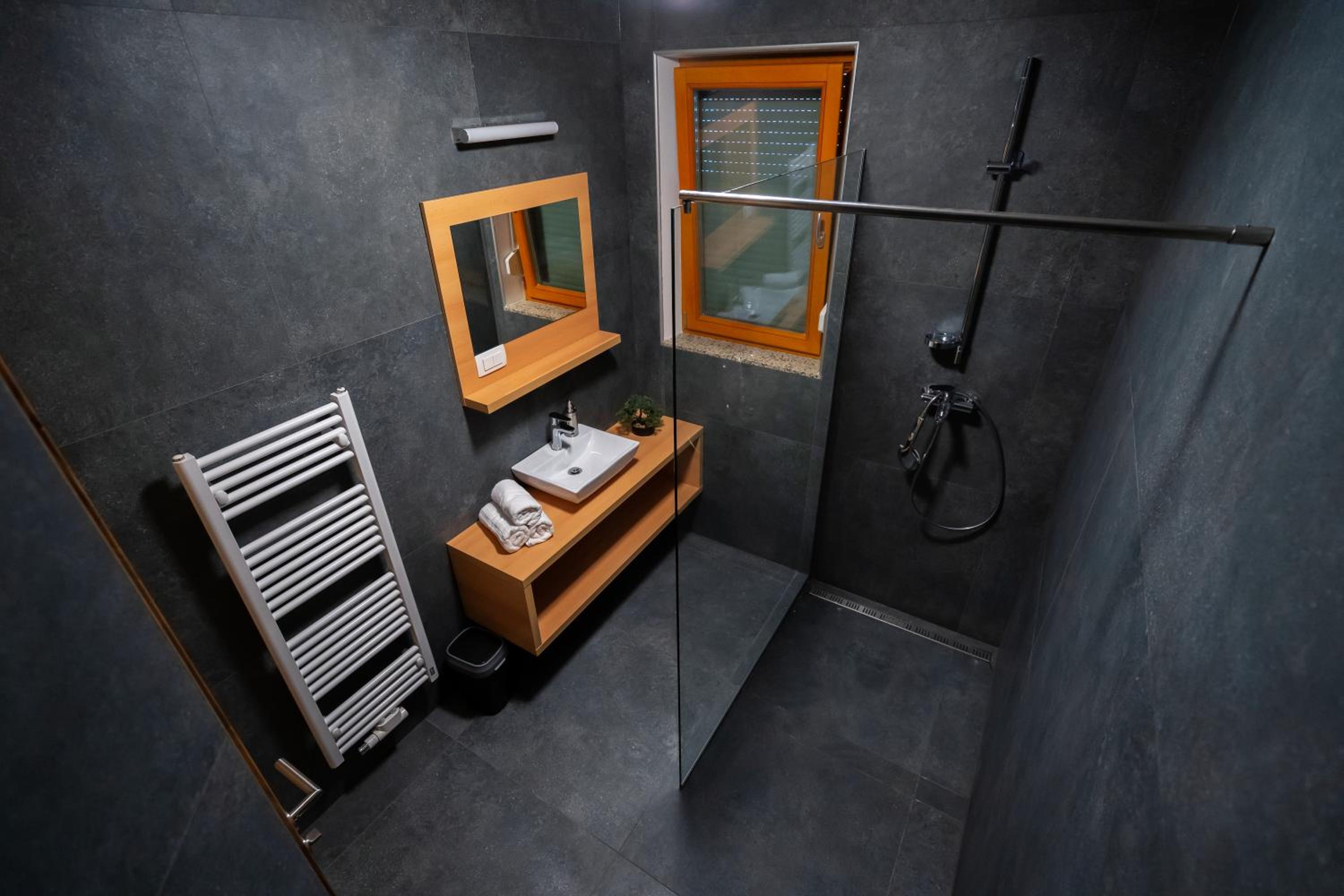 Superior 2-Bedroom Apartment with Balcony