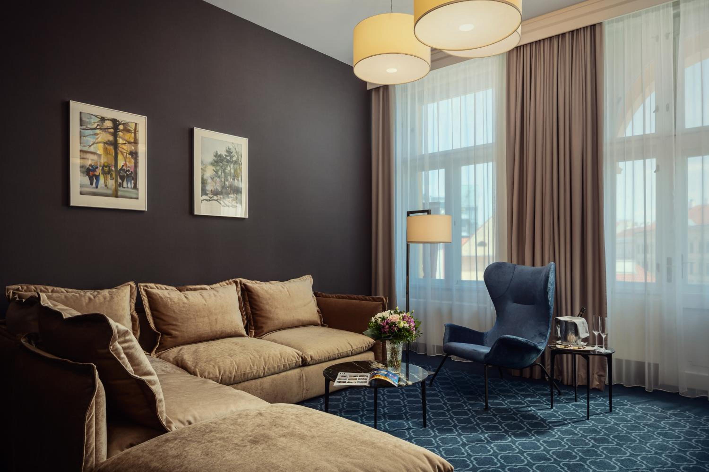 Executive Suite with Lounge and Spa Access photo 1
