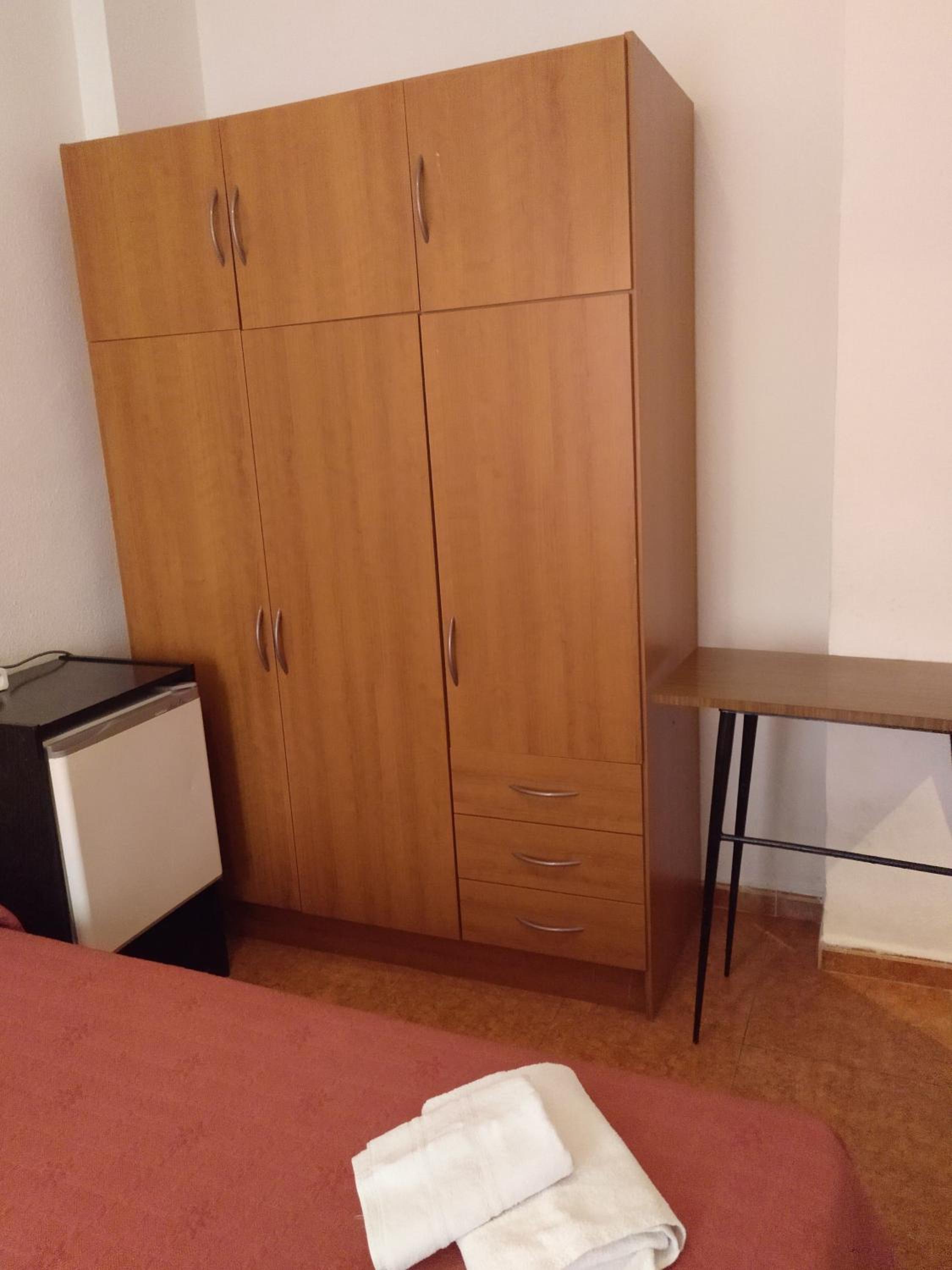 Double Room - Photo 2