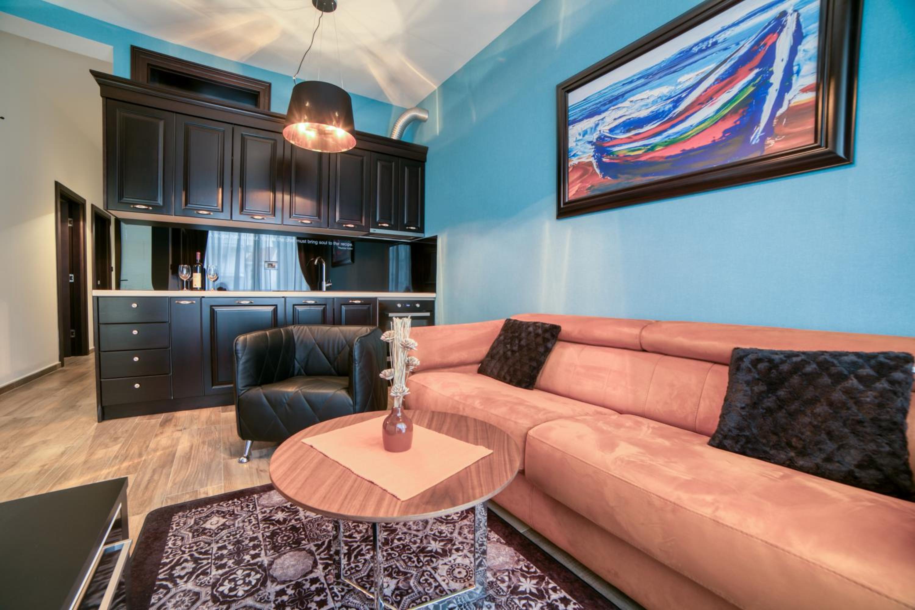 Superior Apartment - Photo 2