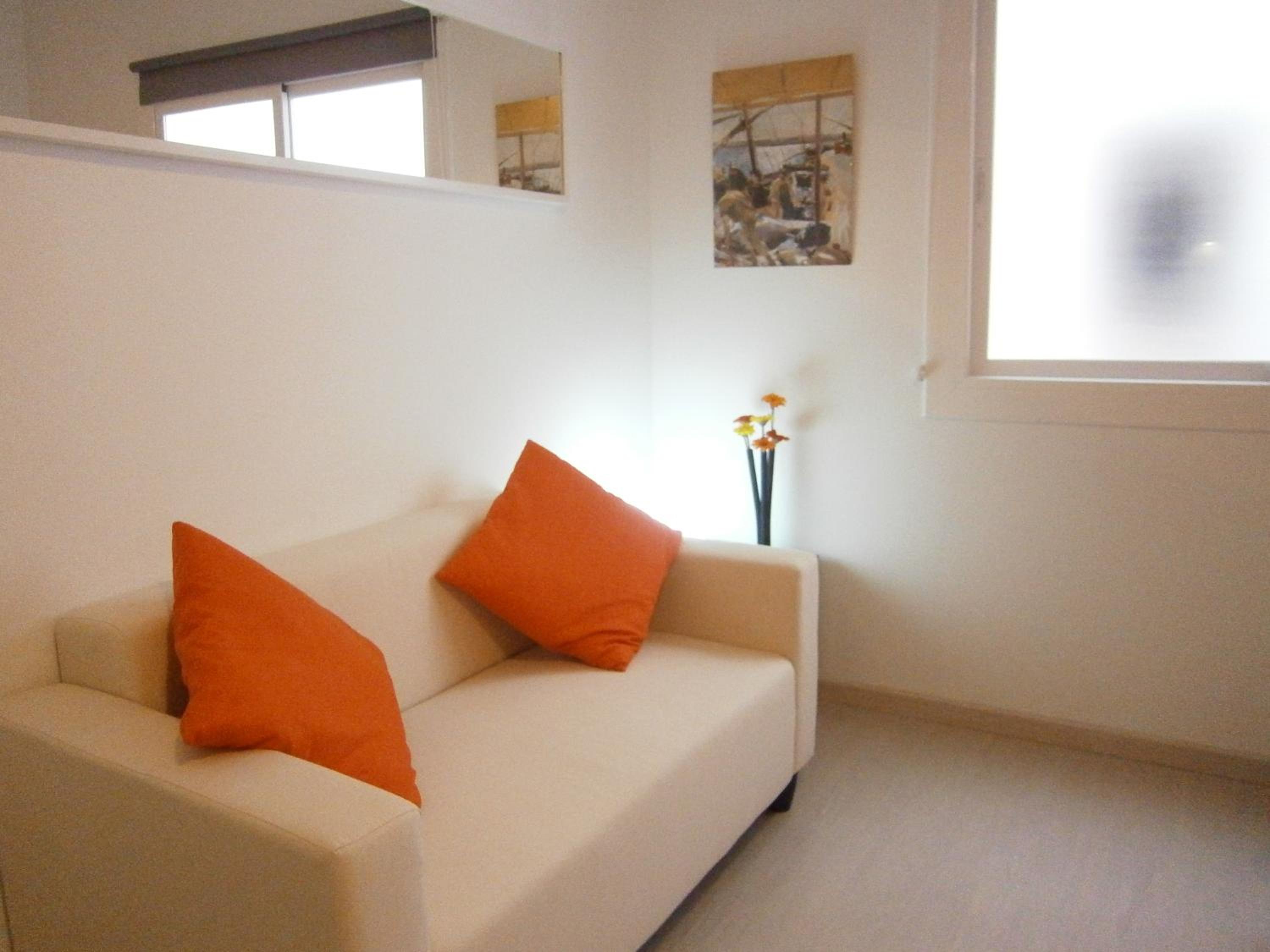 Studio (3 Adults) photo 2