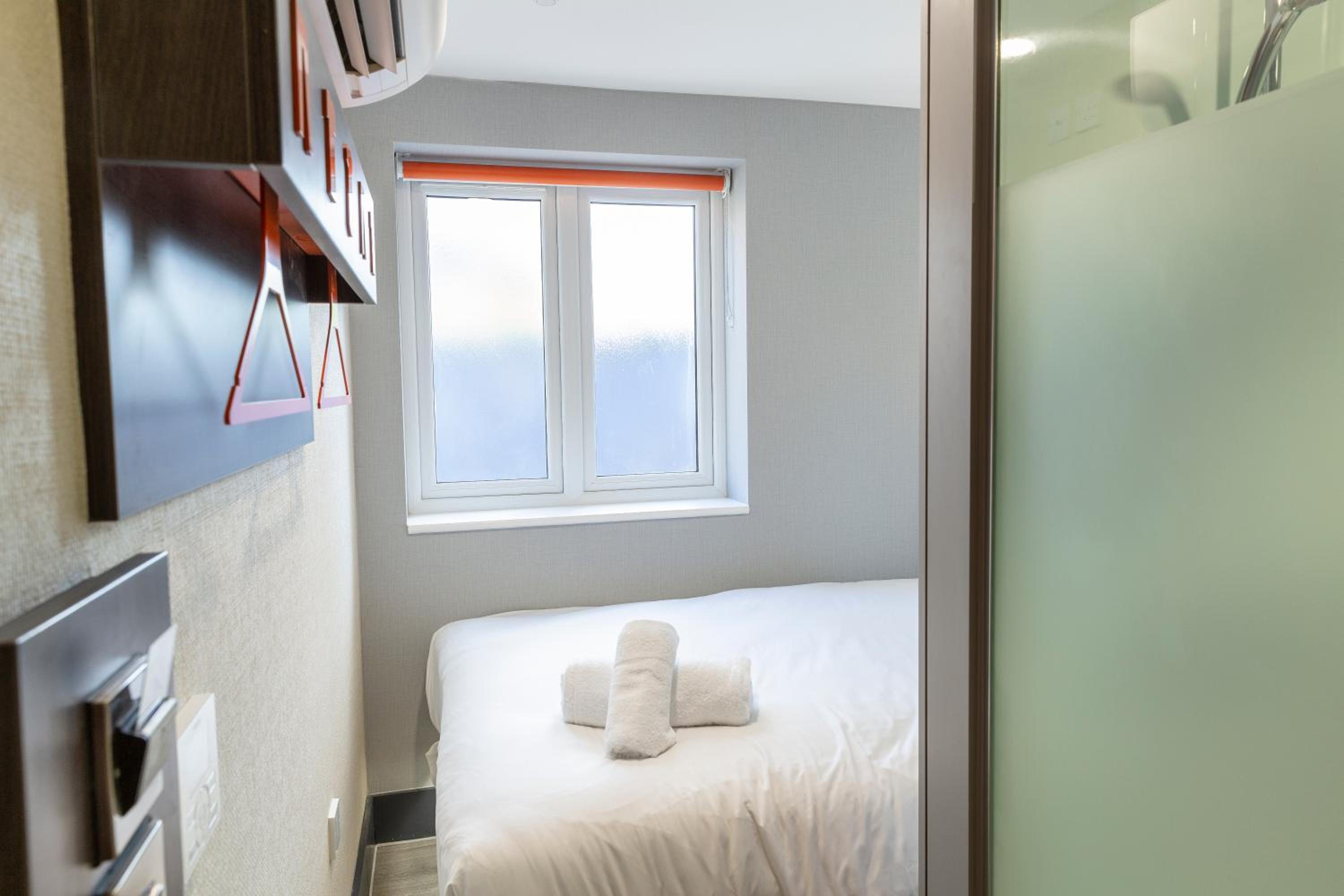 Double Room - Photo 21