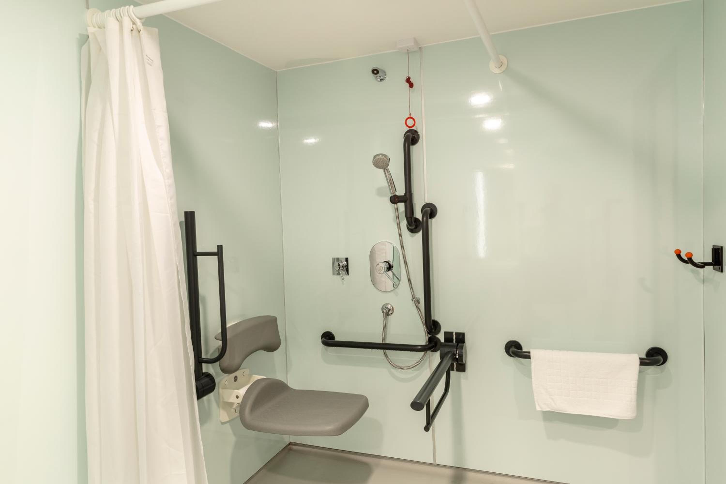Double Room - Disability Access - Photo 13