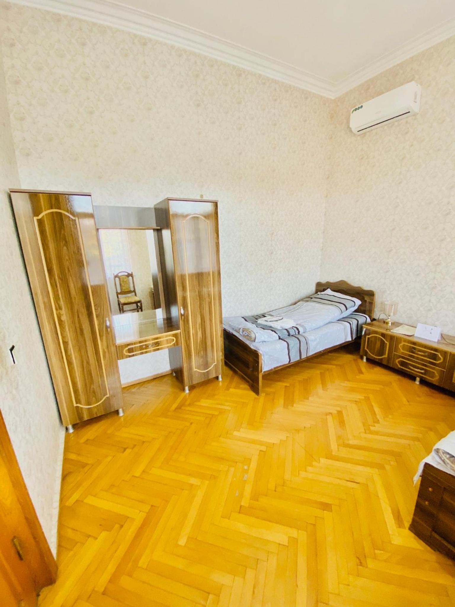 Twin Room with Balcony photo 1