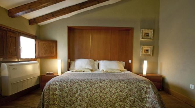 Double Room - Photo 5