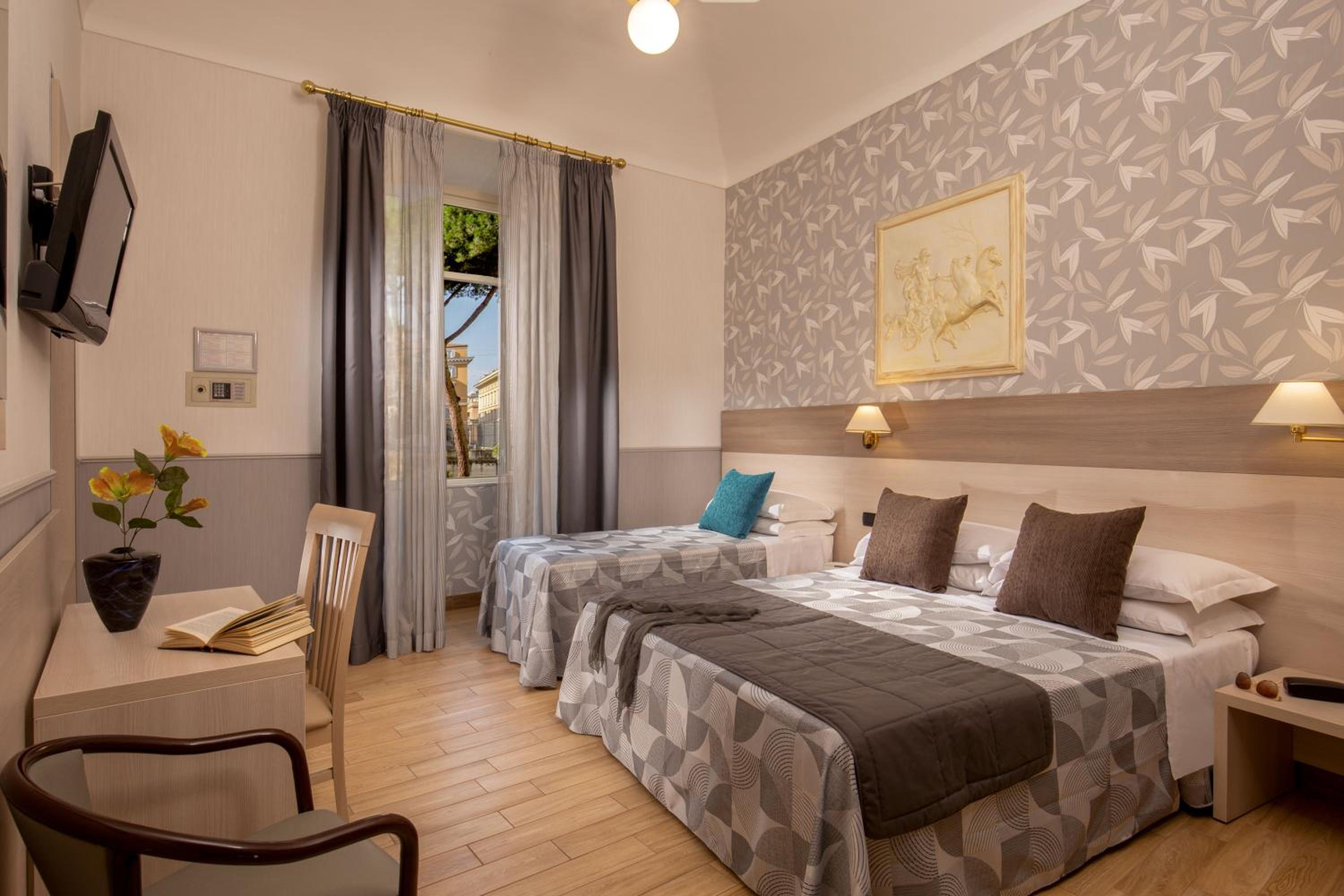 Quadruple Room photo 3