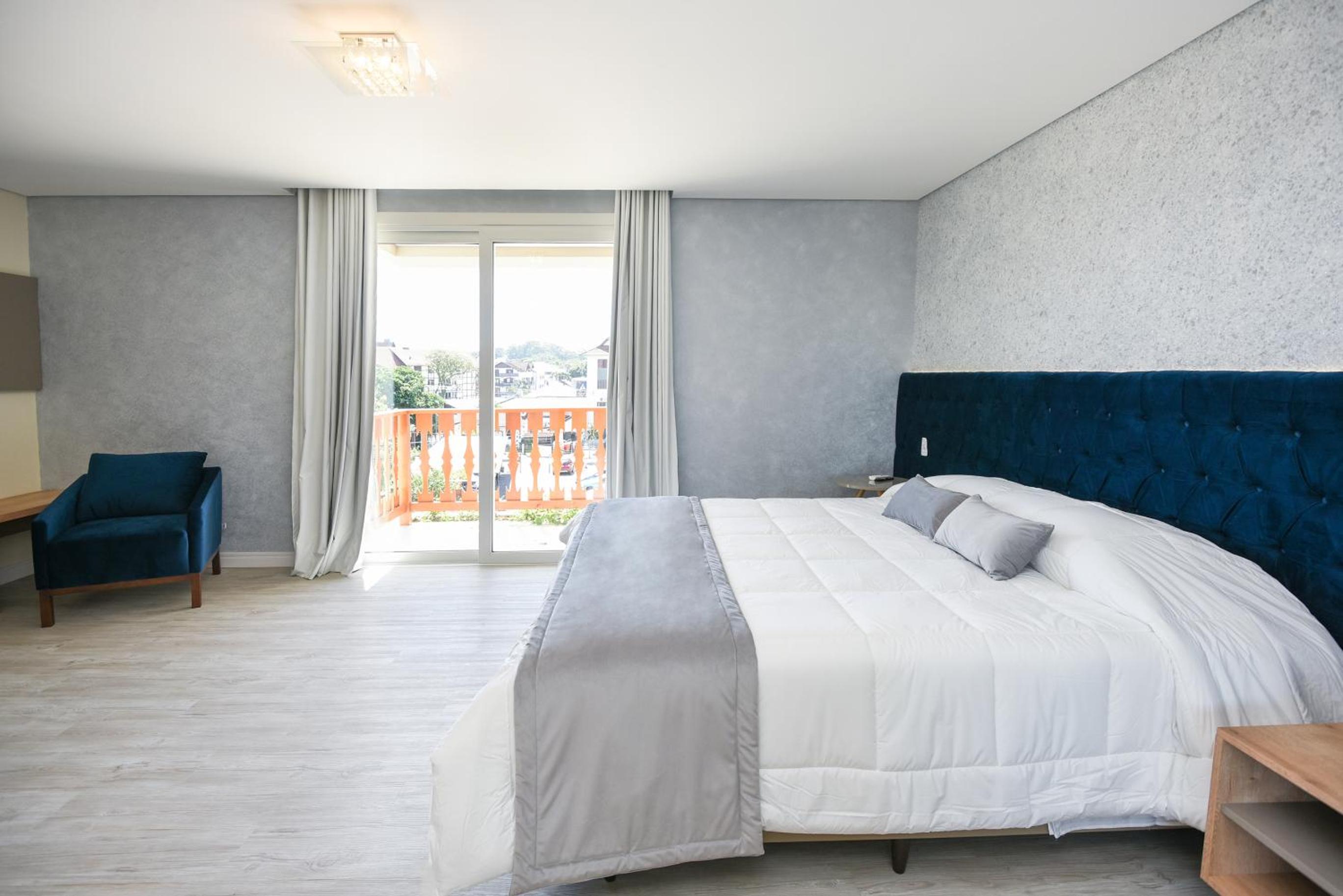 King Suite photo 2