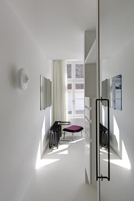Urban Room photo 3
