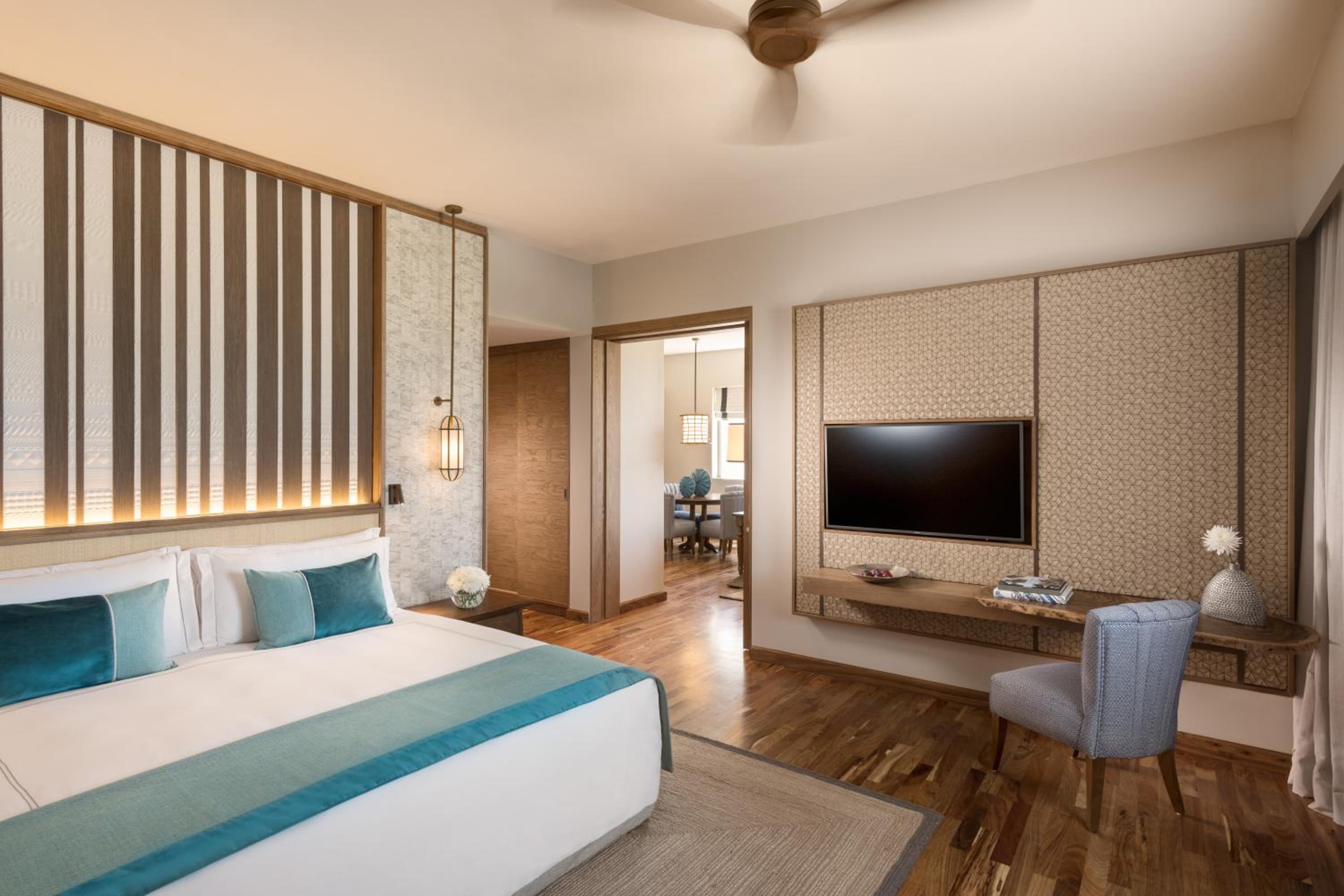 Ocean View Suite - Photo 3