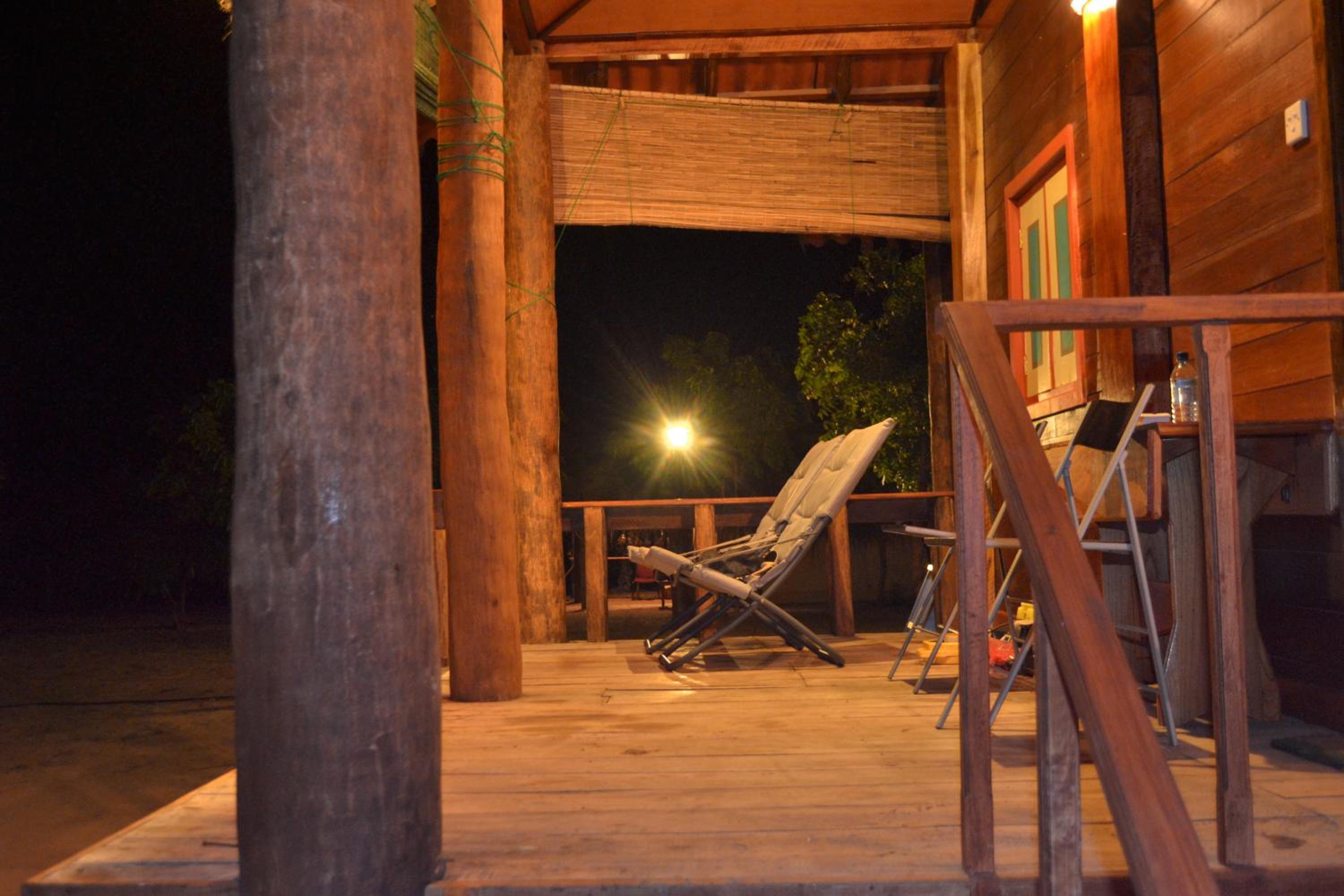 Deluxe Bungalow with Sea View photo 3