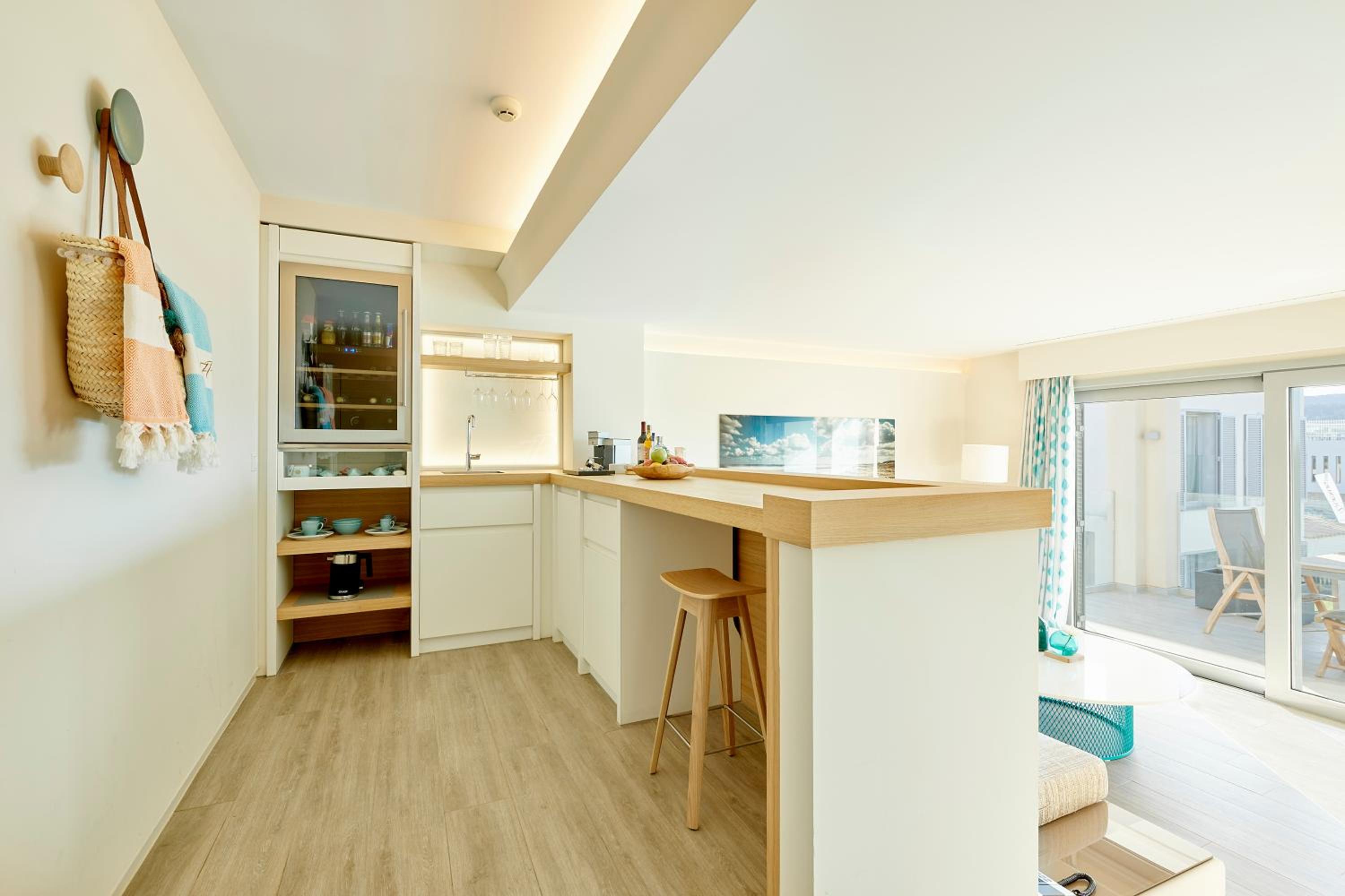 Resort Infinity Suite photo 3