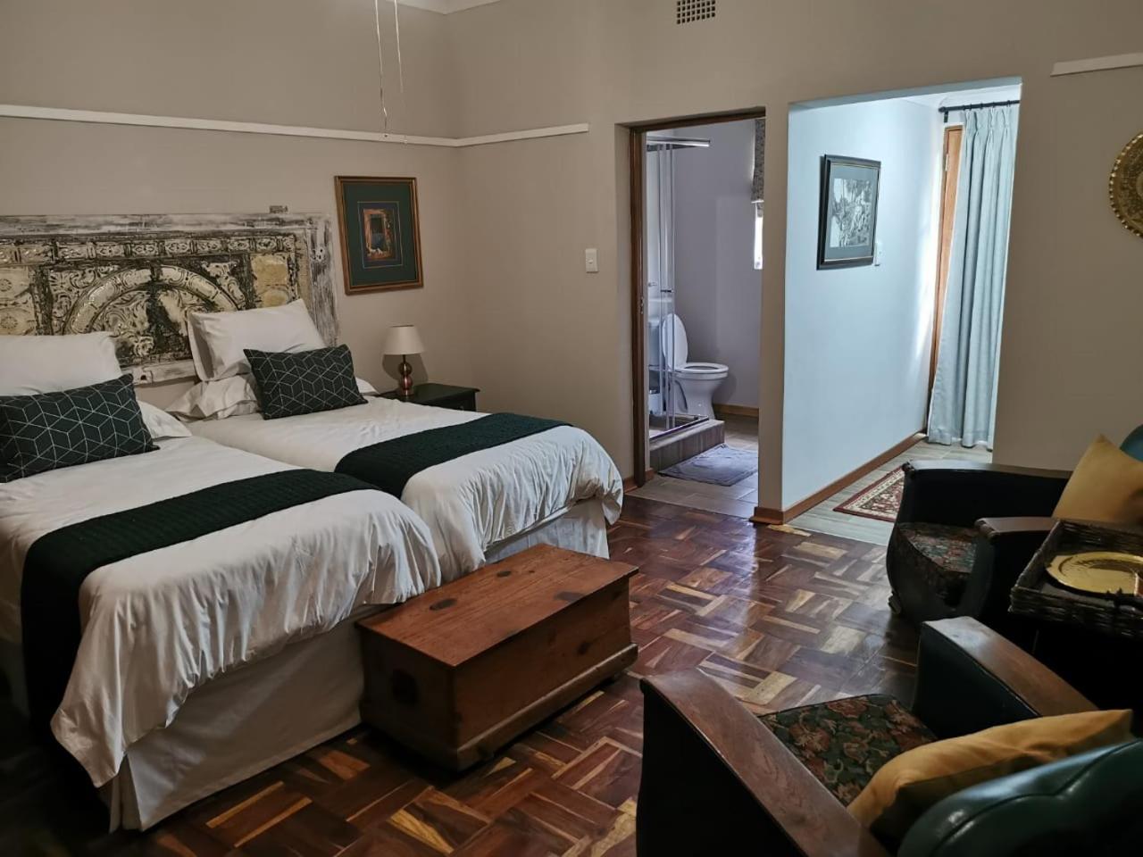 Double Room with Garden View - Room 1 photo 2