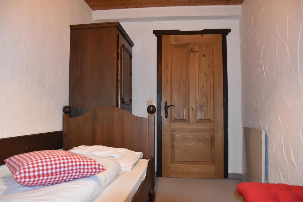 Two-Bedroom Apartment photo 2