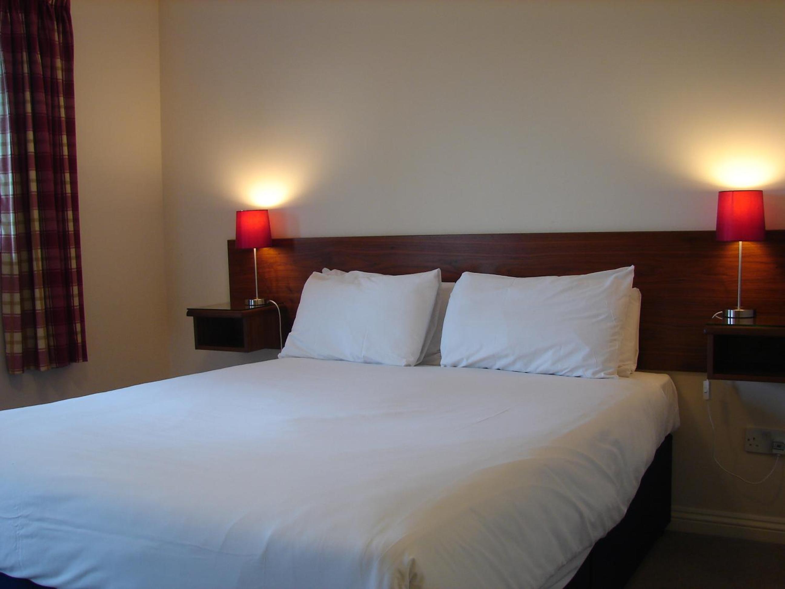 Double Room - Photo 10
