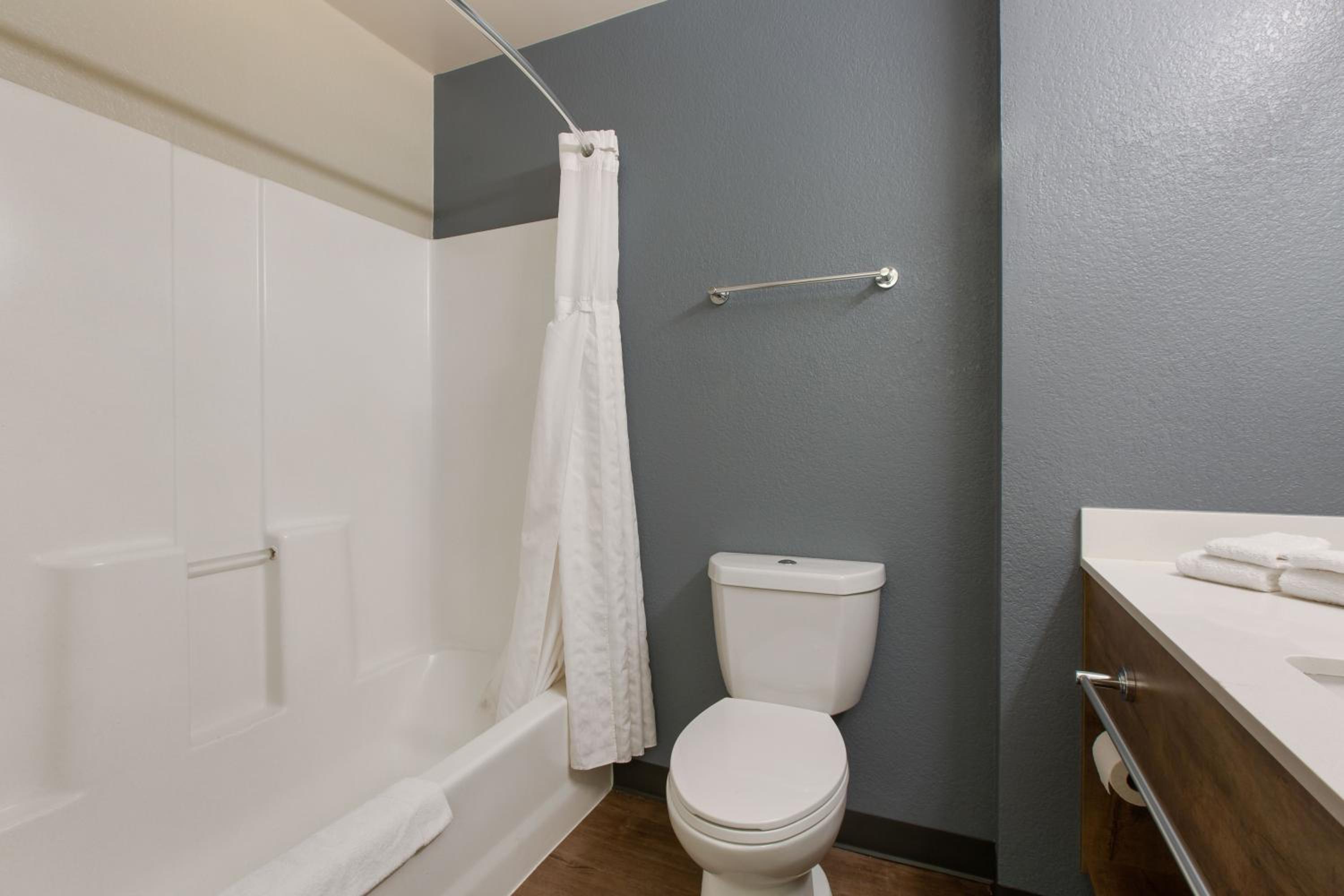 Studio with 2 Double Beds - Non-Smoking - Photo 6