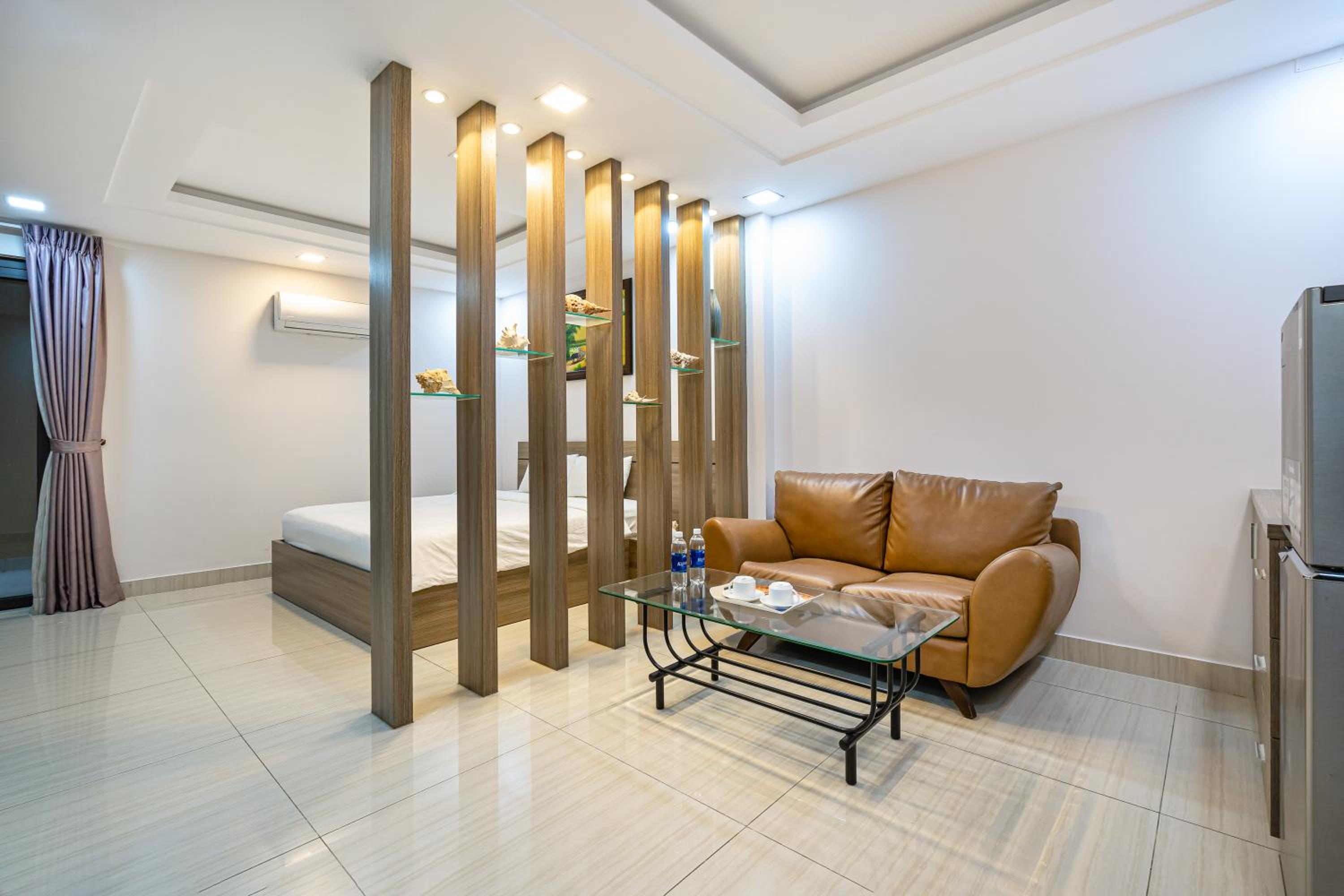 Studio Apartment
