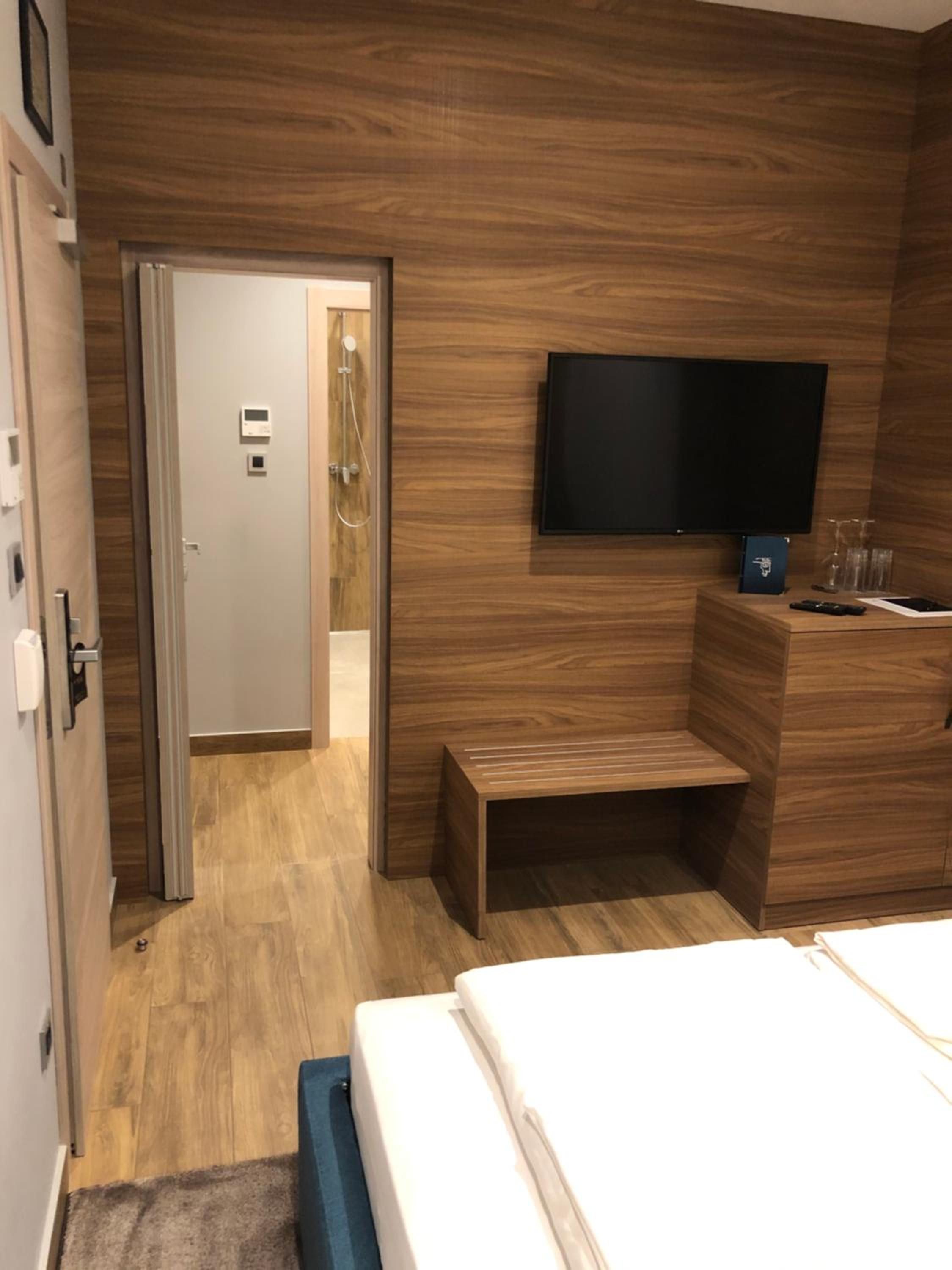 Standard Quadruple Room photo 2