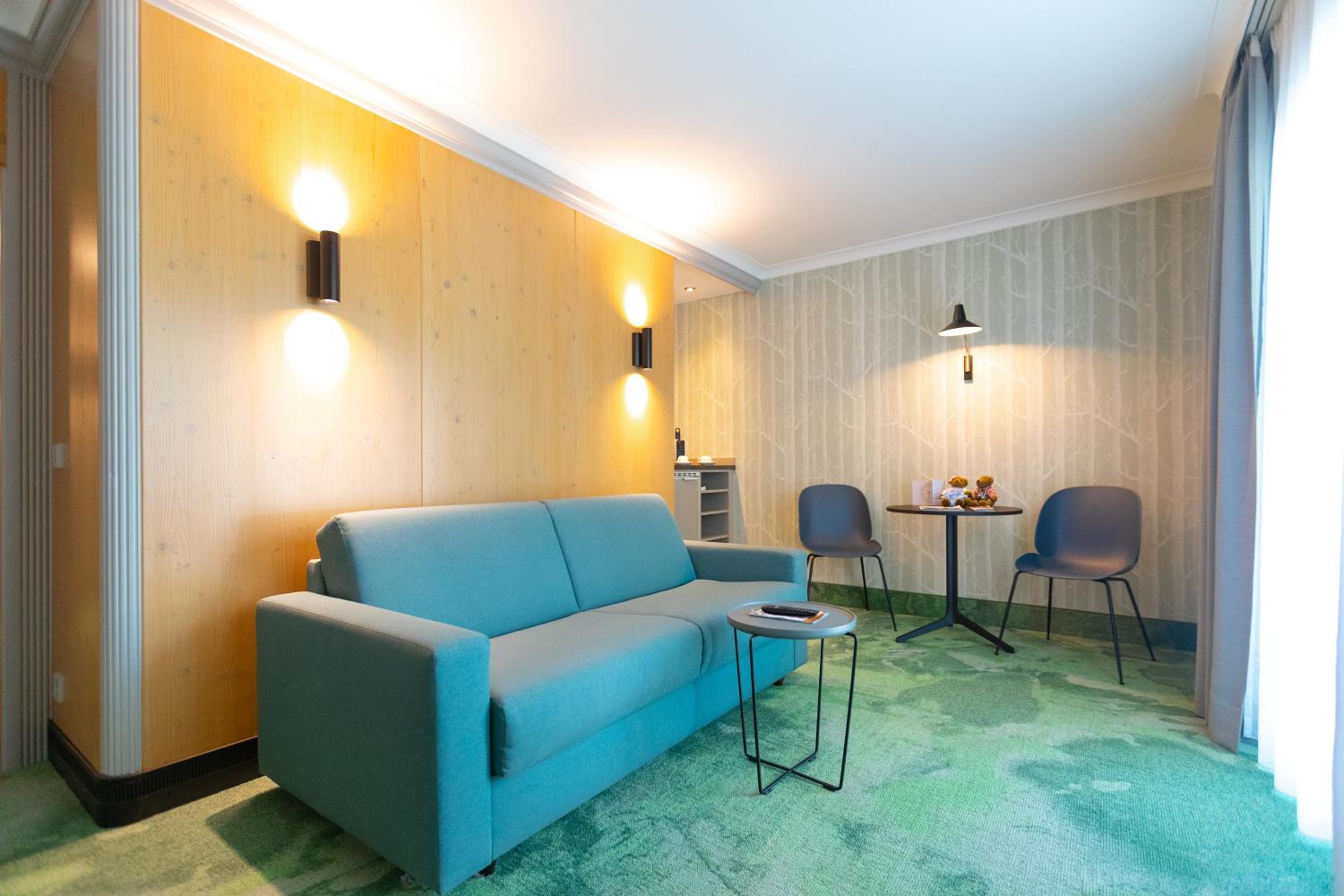 Junior Suite with Balcony